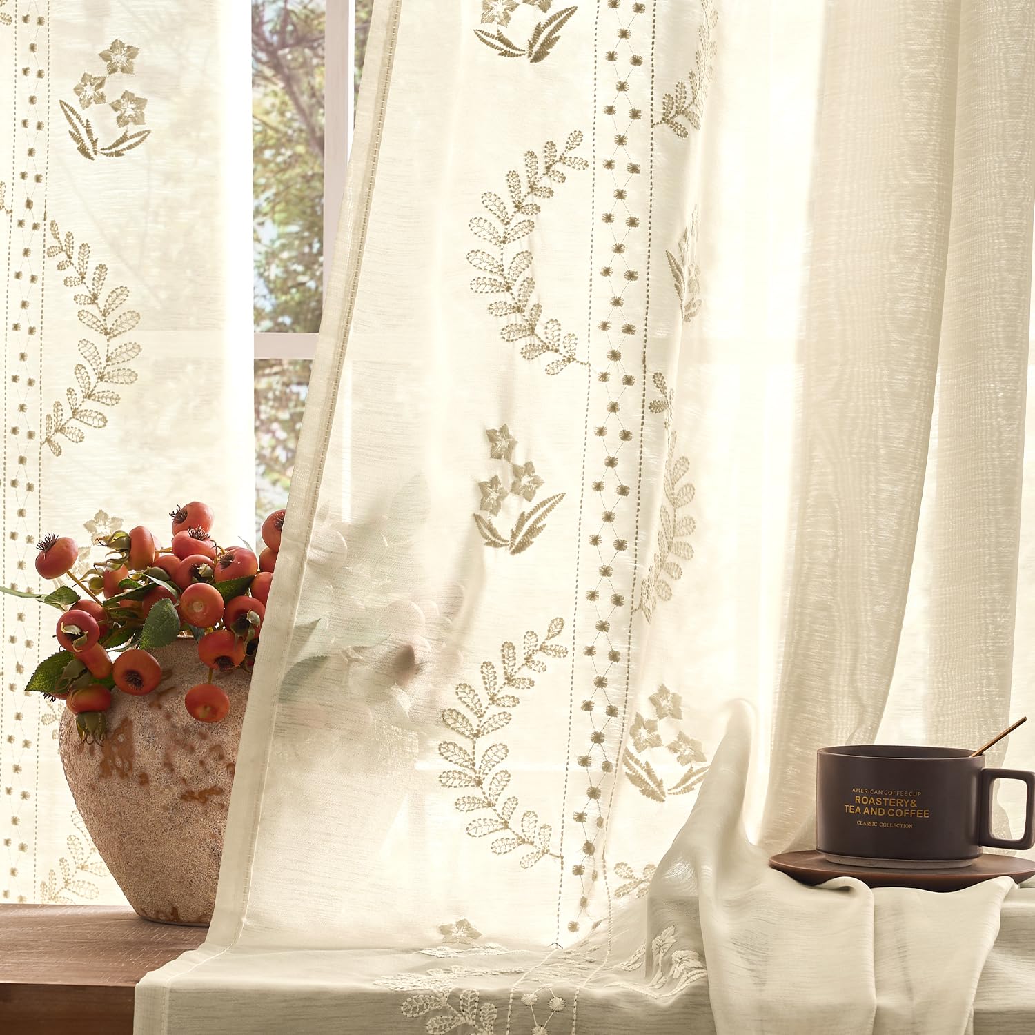 TOPICK Cortinas con ojales para salón, modernas, para dormitorio, aspecto de lino, 145 x 140 cm, estilo rústico, cortinas translúcidas con ojales, juego de 2 unidades, color beige OEKO-TEX STANDARD 100