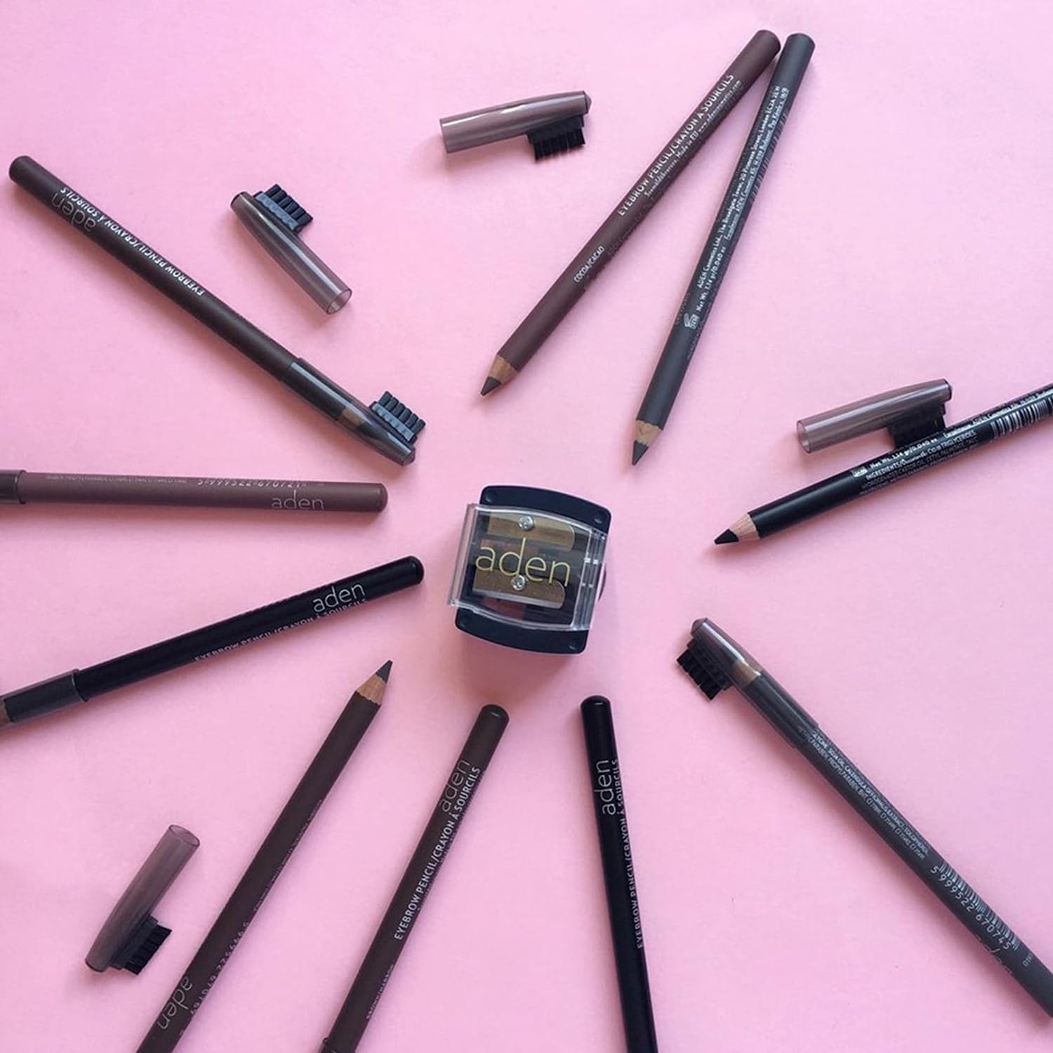 aden Eyebrow Pencil –1.14gr – With Eyebrow Brush – Highly Pigmented & Draws Tiny Brow Hairs – Waterproof & Long Lasting – MADE IN ITALY (Brown)