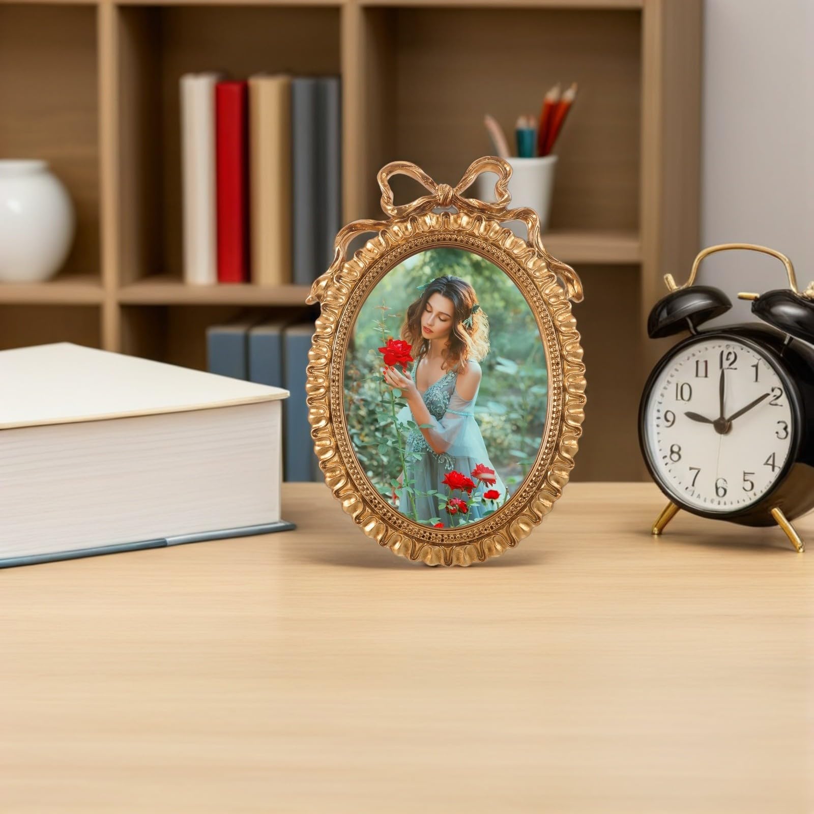 VALICLUD 2 Stück Ovaler Bilderrahmen aus Kunstharz mit Europäischem Vintage Design Leichter und Robuster Fotorahmen für Wandkunst und Festliche Dekoration in Gold