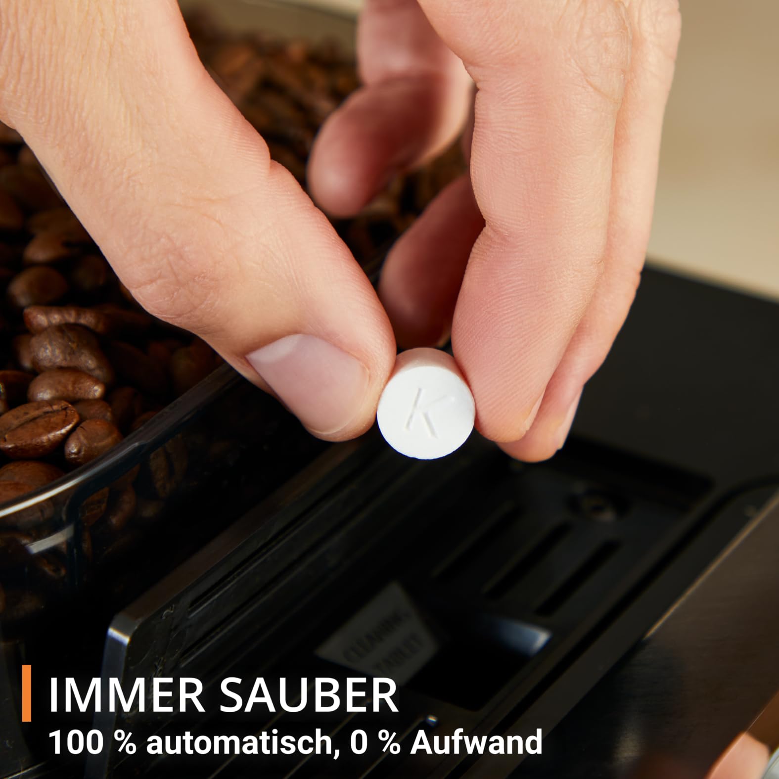 Krups Evidence Hot & Cold Kaffeevollautomat, 18 Getränkespezialitäten, heiße und kalte Getränke, One-Touch Cappuccino, Milchsystem, automatischer Pflegezyklus, schnelle Aufwärmzeit, EA898GF0 - 5