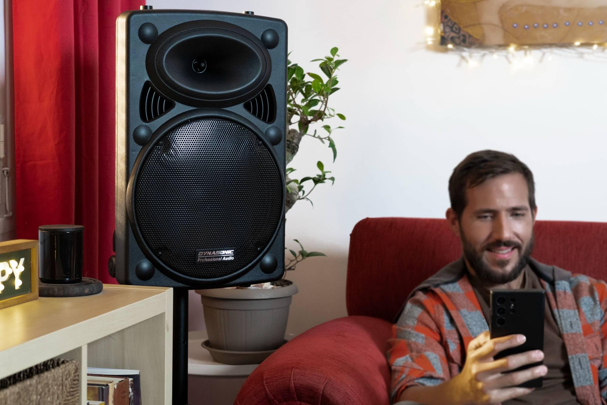 DYNASONIC Dynapro Altavoz Autoamplificado Potente 12"/700W, Altavoz Bluetooth Portátil 2 Micrófonos, Sistema PA, TWS, USB/SD y Batería Larga Duración. Ideal para Exterior