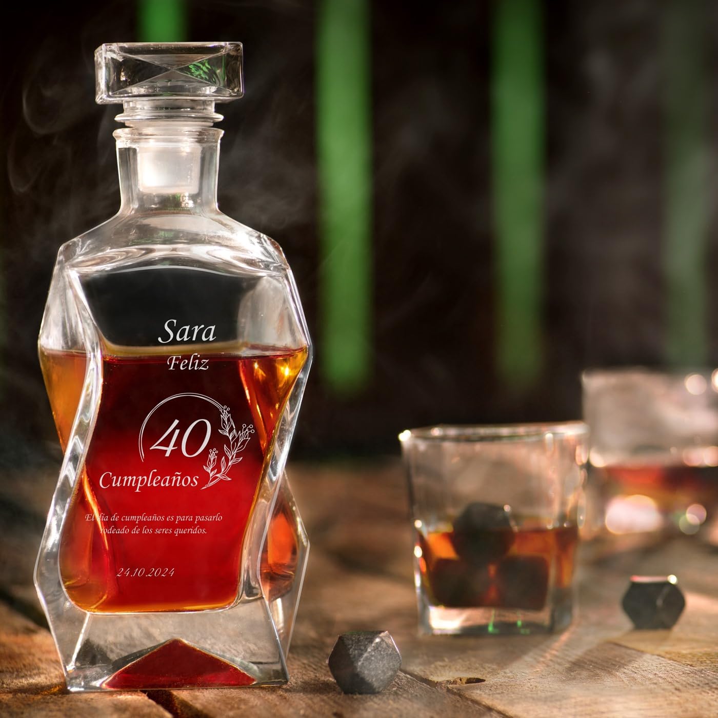 Maverton - Decantador Personalizado 700ml Con 4/6 Vasos 250ml - Set De Whiskey Con Grabado- Regalos Originales Para Hombre - Regalo Hombre - Ideal Para Padre Abuelo Amigo Whisky Amateur