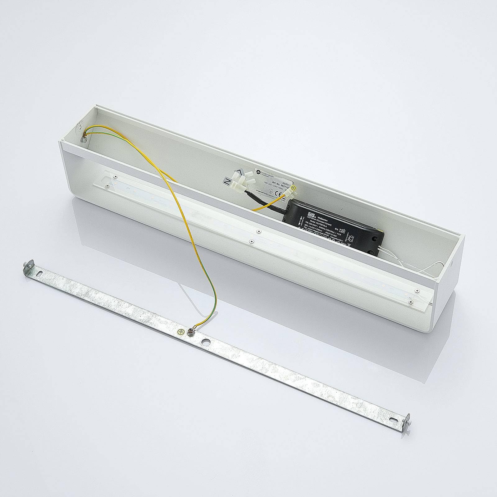 Lindby LED Wandleuchte, Wandlampe Innen Lonisa (Modern) in Weiß aus Metall (1 flammig) - Wandstrahler Wandbeleuchtung Schlafzimmer/Wohnzimmer Licht nach oben & unten Wohnzimmerleuchte