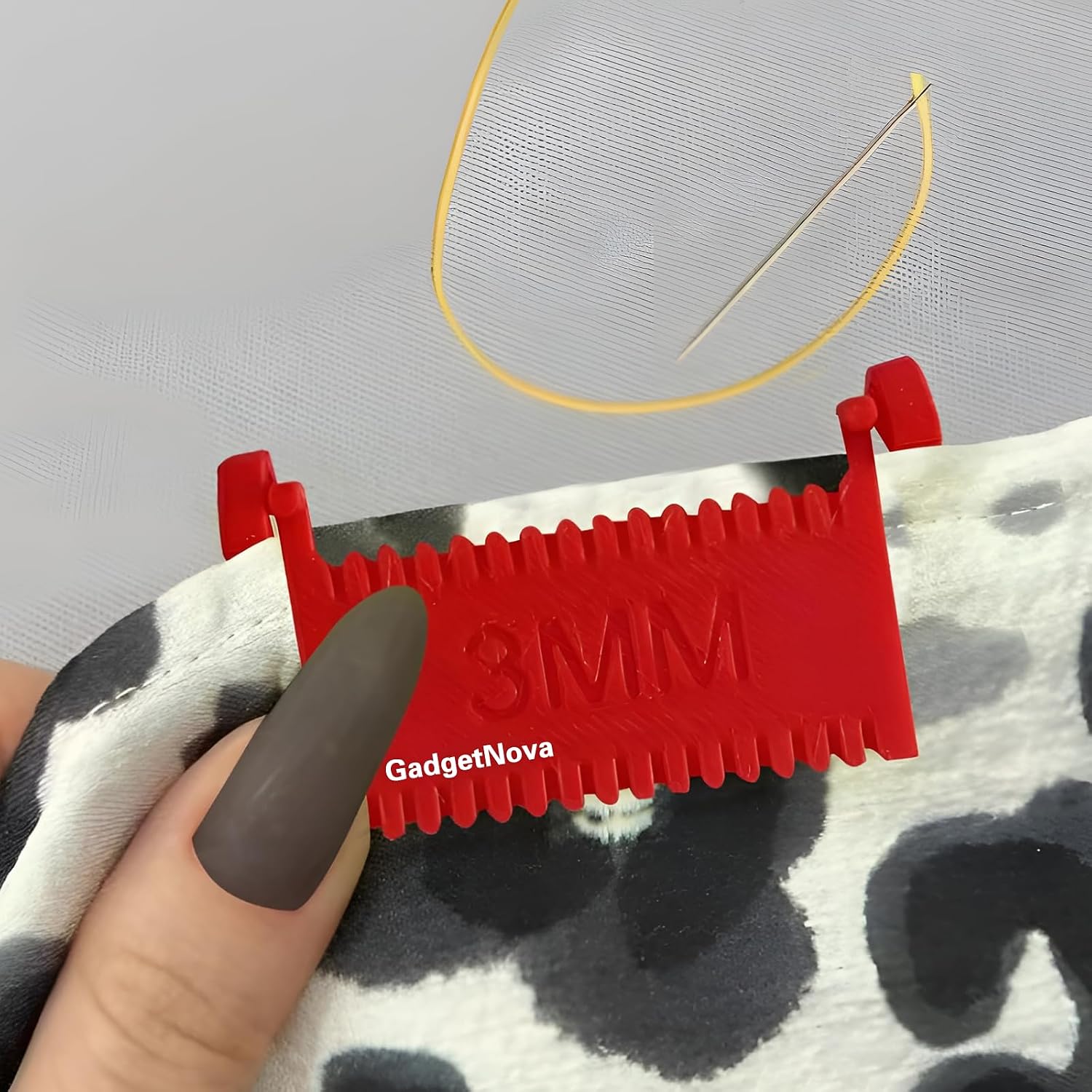 3 Pack Clip-On Sewing Ruler - Hand Stitch Guide for Even Stitches,Quilting Templates with 2mm, 3mm, 4mm Spacing,No-Slip DIY Sewing Guide for Patchwork, Mending, and Embroidery