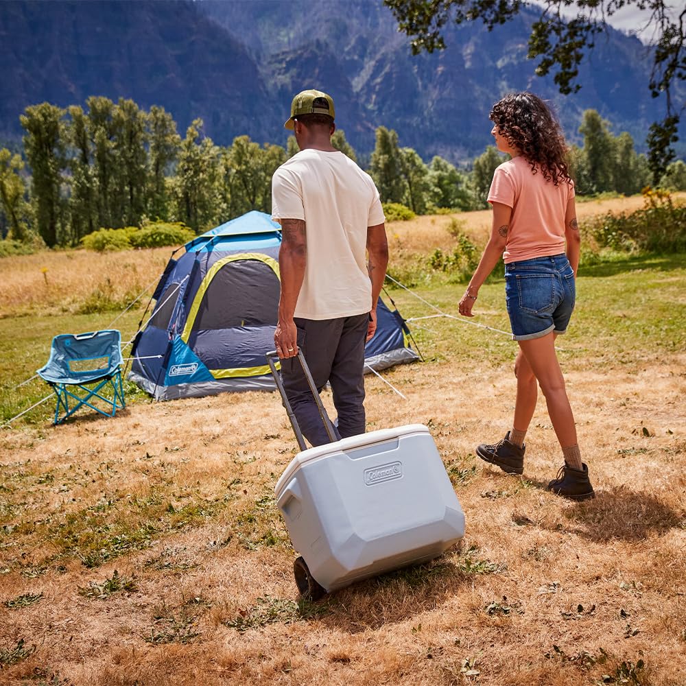 Amazon | Coleman(コールマン) 冷却器 60QT WHL 5883 フォグ/W C2