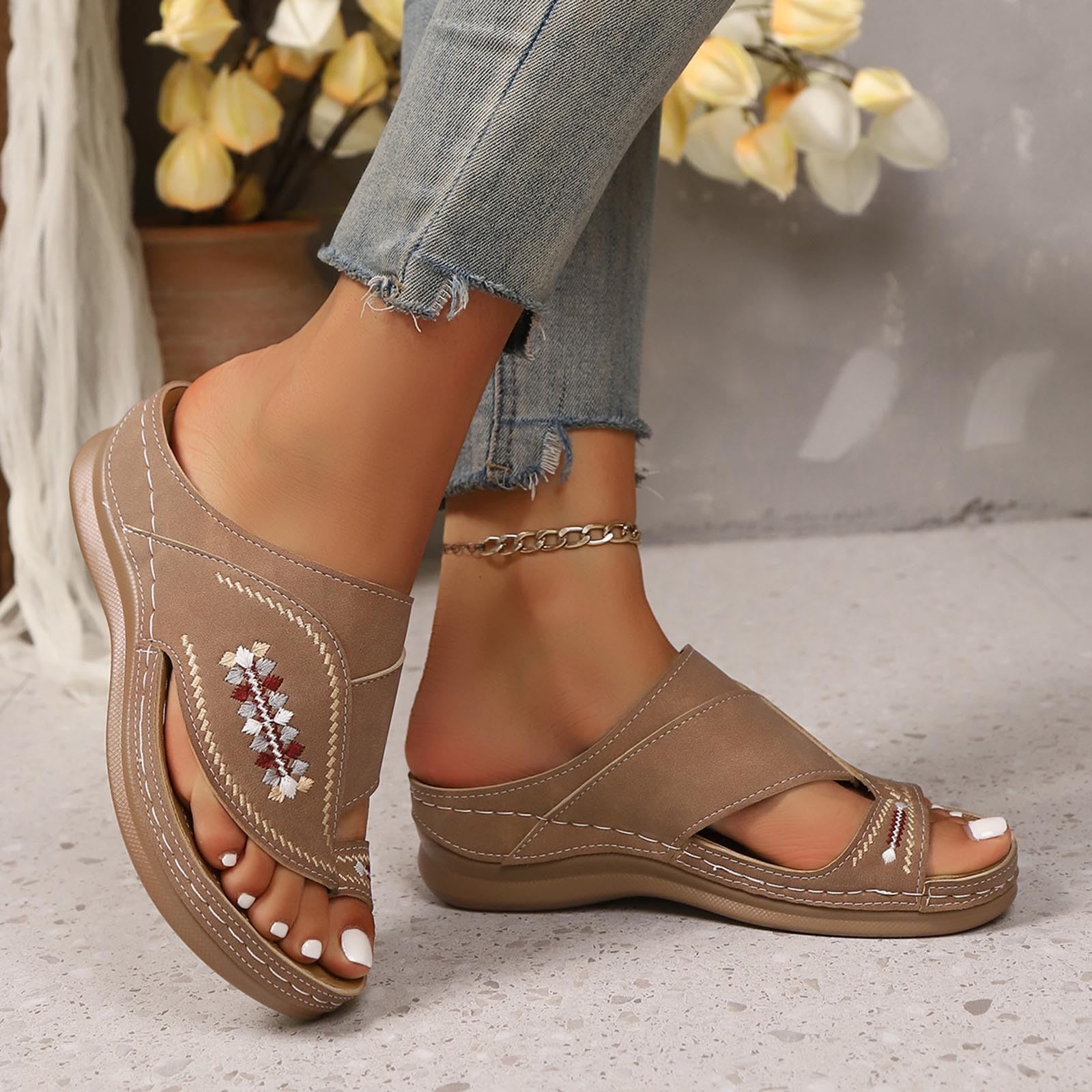 Generico Sandales De Marche Femme Confortables LéGèRes AntidéRapantes Semelle Souple Respirantes Chaussures Femme éTé éLéGantes Mules OrthopéDiques Coupe Large Ville Usage Quotidien