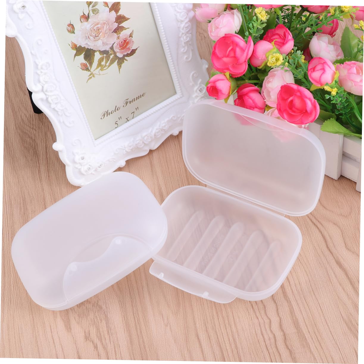 BRIGHTFUFU Creative Portable Soap Dish Box Leakproof Soap Container for Travel Camping and Outdoor Activities White Easy to Carry