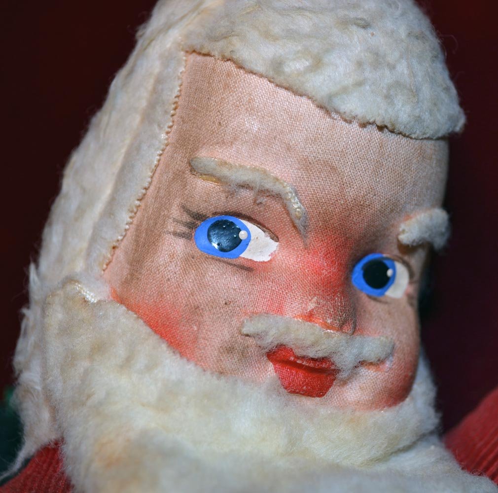 Amazon.com: 1920-30's SANTA Antique, working crank Music Box! Comp