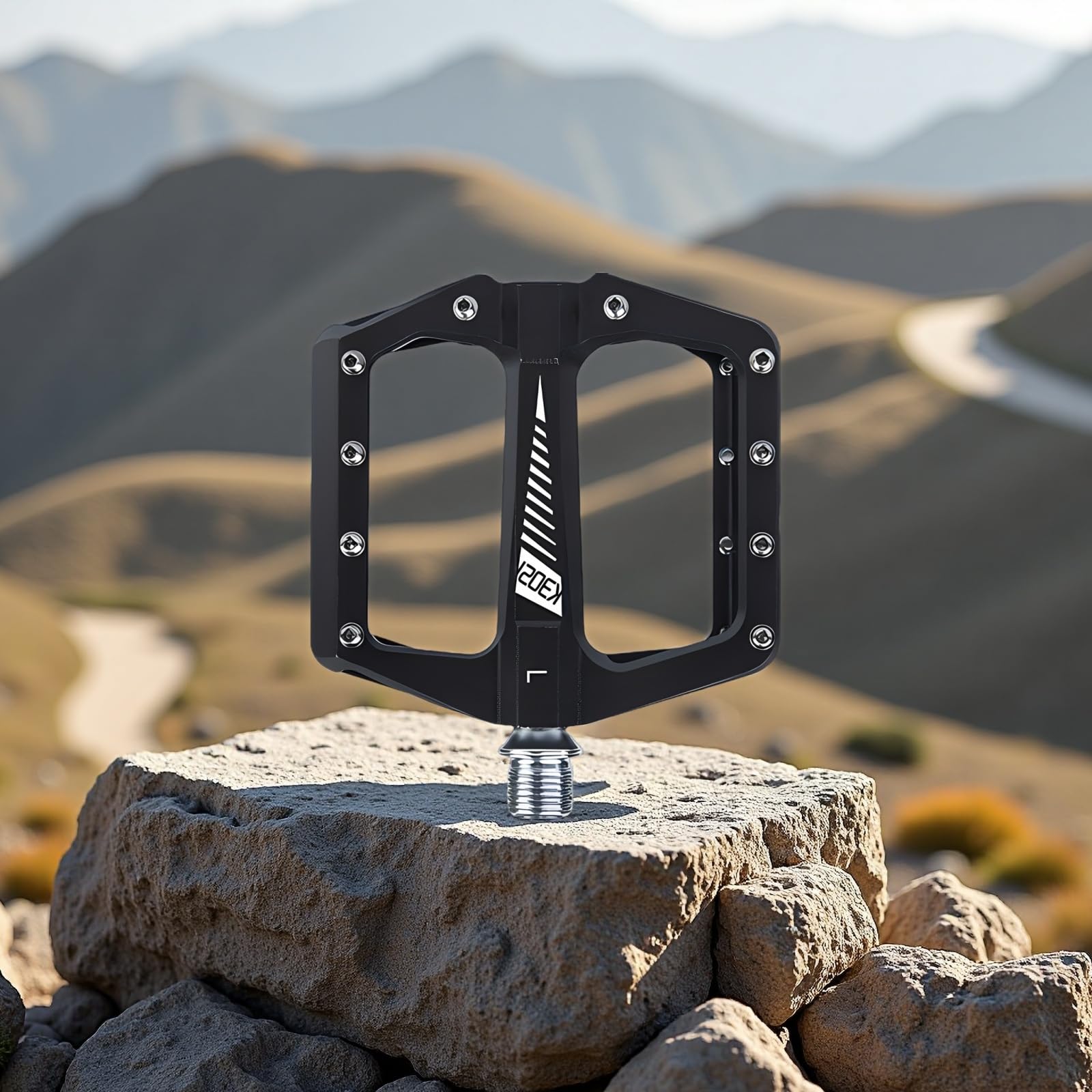 Mountainbike-Pedale K3021ST, Plattform aus Aluminiumlegierung mit Titanachse, 4 abgedichtete Lager, 96 x 95 mm, MTB-Pedale aus Aluminium für Radfahren und Gelände, Schwarz
