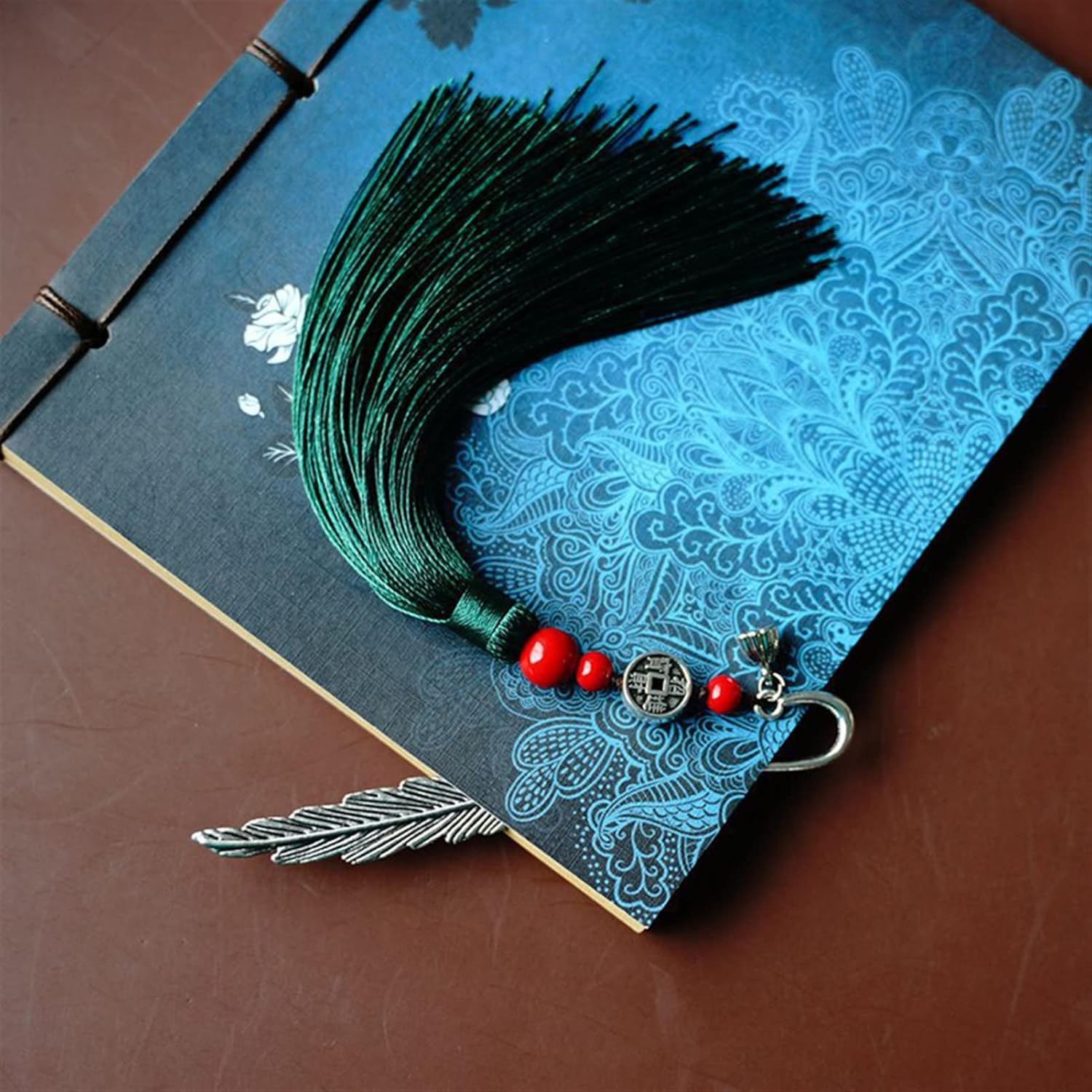 ブックマーク 1PC レトロヴィンテージブックマーク絶妙なギフトボックス金属ブックマーク教師の日ギフト文房具友人のための学校の事務用