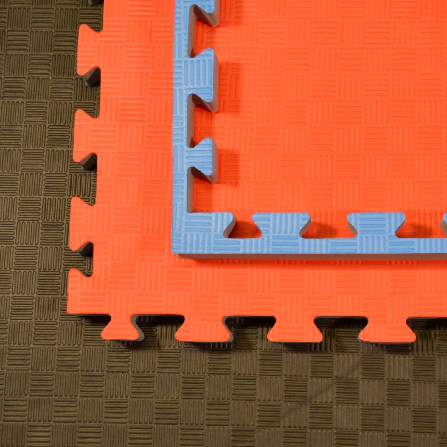 Kampfsportmatte rot-blau - 100 x 100 x 4 cm - Verzahnte Ränder - Wendematte, Trainingsmatte - Judo, Karate, Ju-Jutsu, Taekwondo