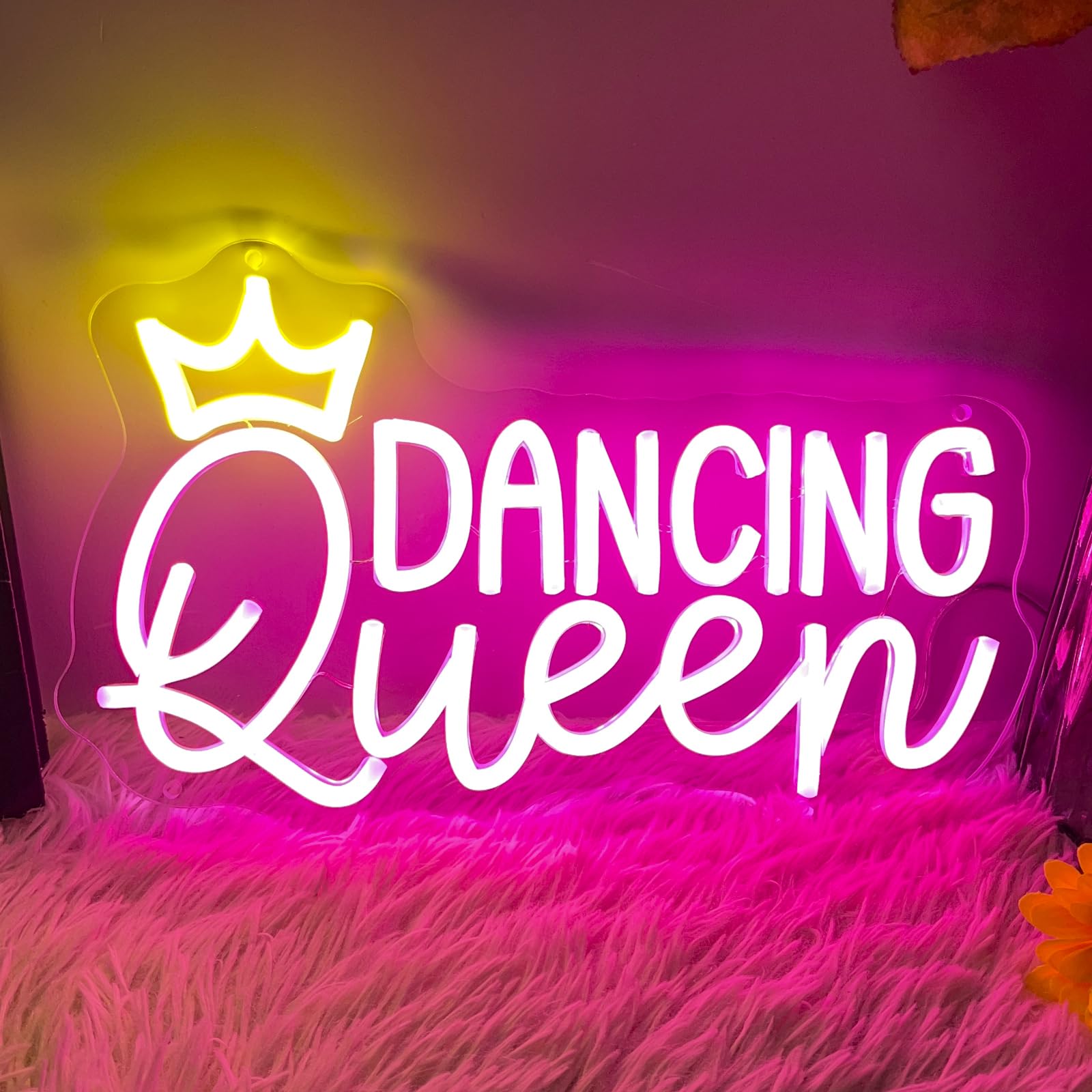 Dancing Queen Neon Sign Let's Dance Dimmable LED Signs for Wall Decor Neon Lights for Dance Room Dancing Party Bar Club Birthday Party Decoration Gift for Girl Kid Lover 35CM*21CM