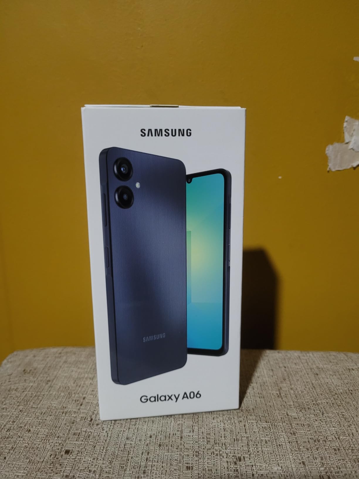 SAMSUNG Galaxy A06 4G LTE (128GB + 4GB) Latin Version SM-A065M/DS (Tmobile Metro Mint & Global) 6.7 Dual Sim 50MP Dual Cam + (Wall 25W Dual Port Bundle) (Light Green SM-A065M/DS Model) photo review