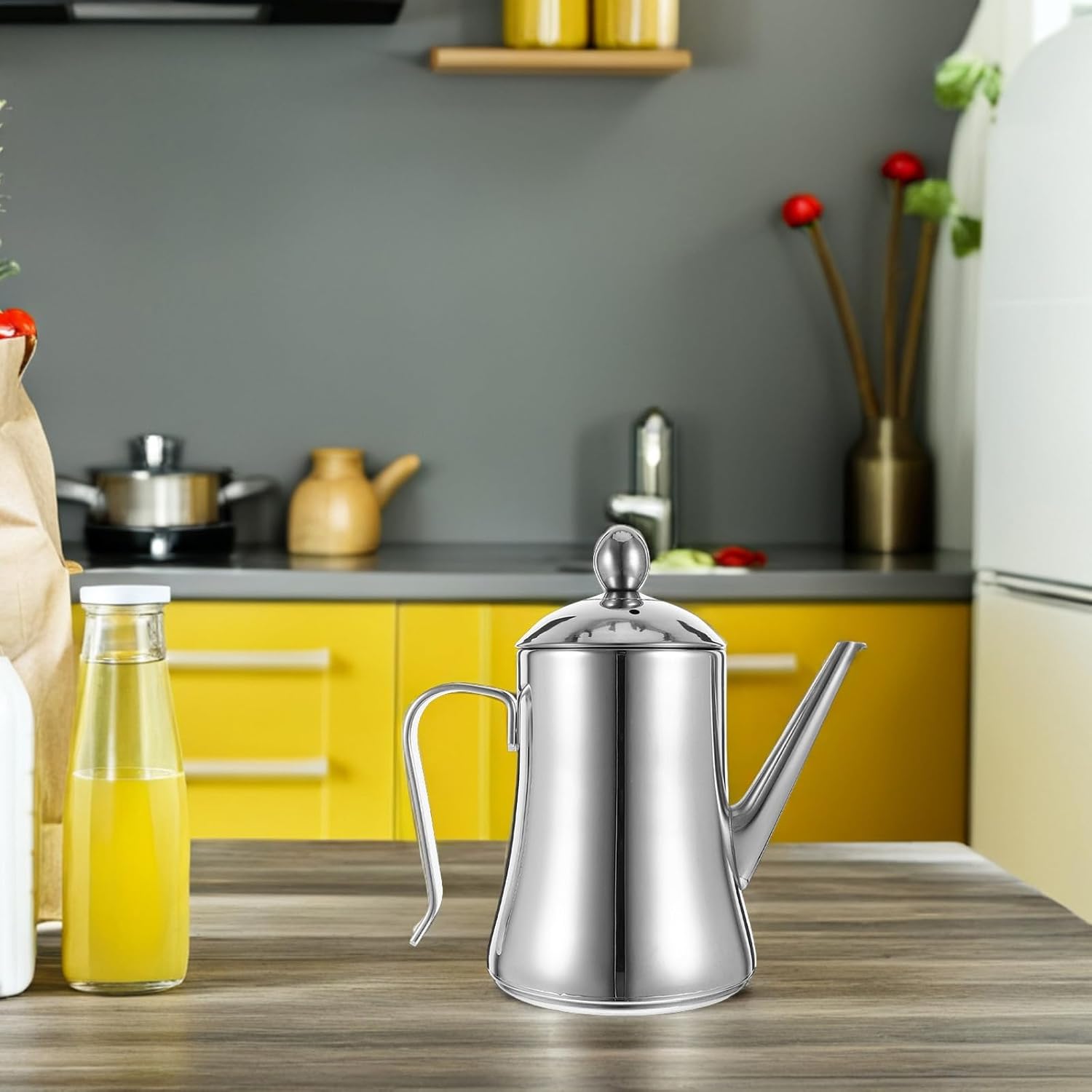 VALICLUD Stainless Steel Oil Dispenser Bottle and Sturdy Design for Kitchen with 950ml Capacity, Easy Pour Sleek Silver Oil Storage Container for Home Cooking and Kitchen Use