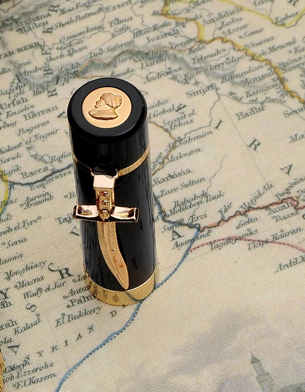 Piguet Genève – Pluma estilográfica y bolígrafo rollerball de lujo y diseño ergonómico –Mehmed el Conquistador– Plumín M – En caja de regalo con recambio universal y convertidor (Bolígrafo Rollerball)