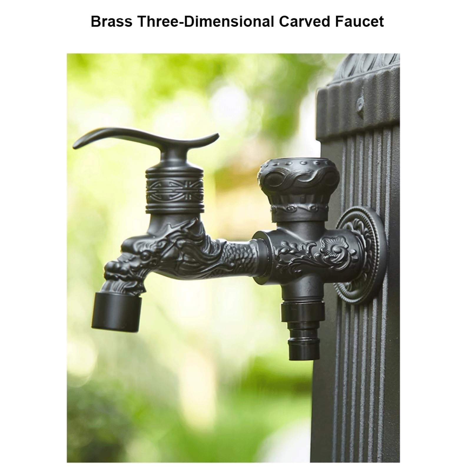 Rubinetto di acqua di alluminio all'aperto del giardino con il doppio rubinetto dello sbocco, erogatore fissato pavimento della fontana della caratteristica