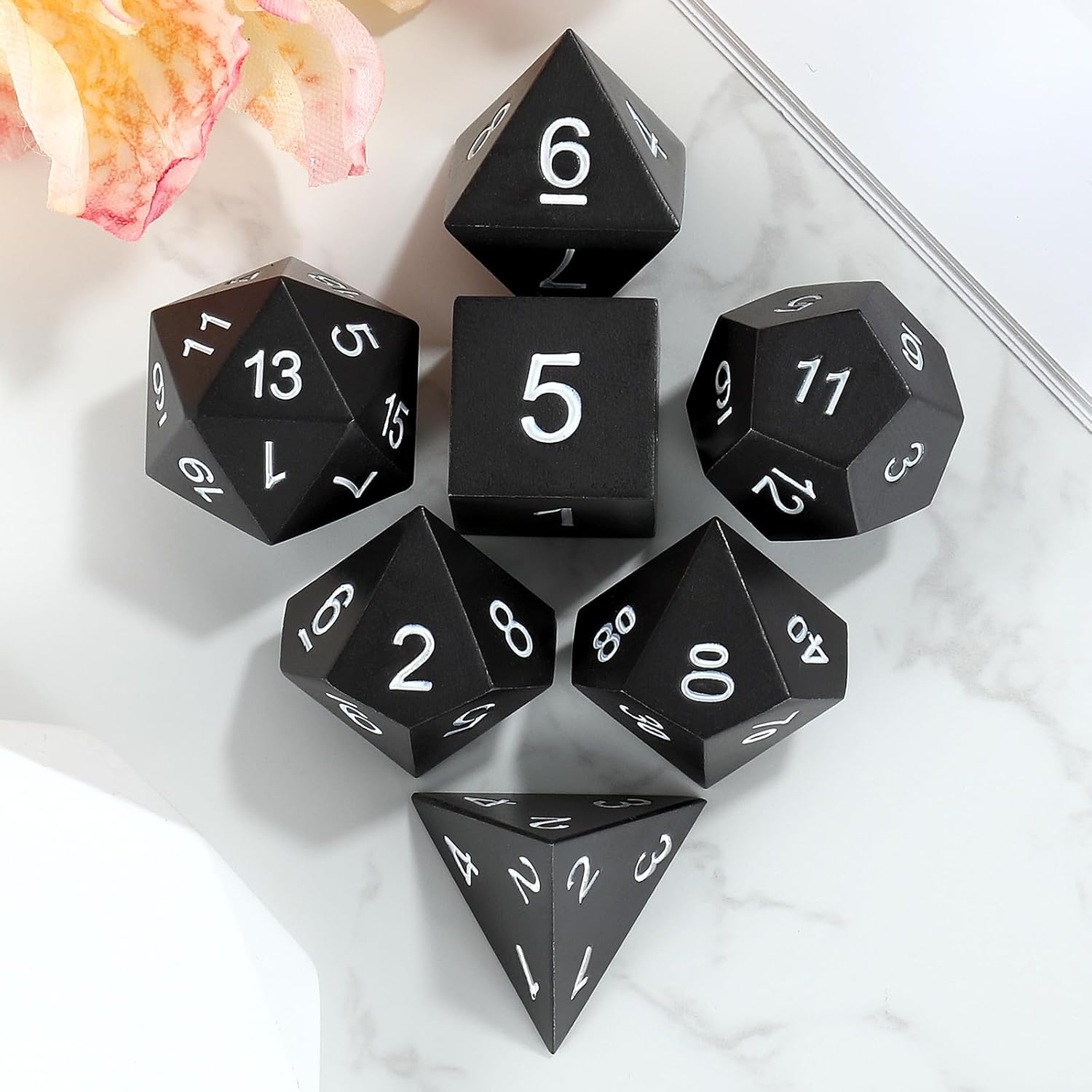 Simple Solid Color Style Metal Dice,7PCS Heavy Metal Dice Set,Polyhedral Dice with Gift Case for TTRPG Tabletop Gaming,Dungeon Masters,RPG Adventures(Black)