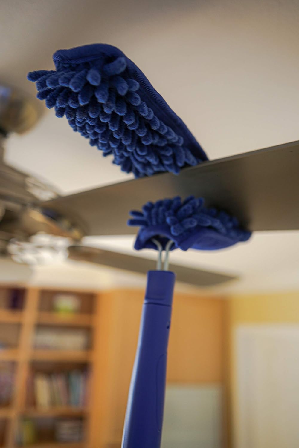 Ettore 48212 MicroSwipe Ceiling Fan Duster with Click-Lock Feature