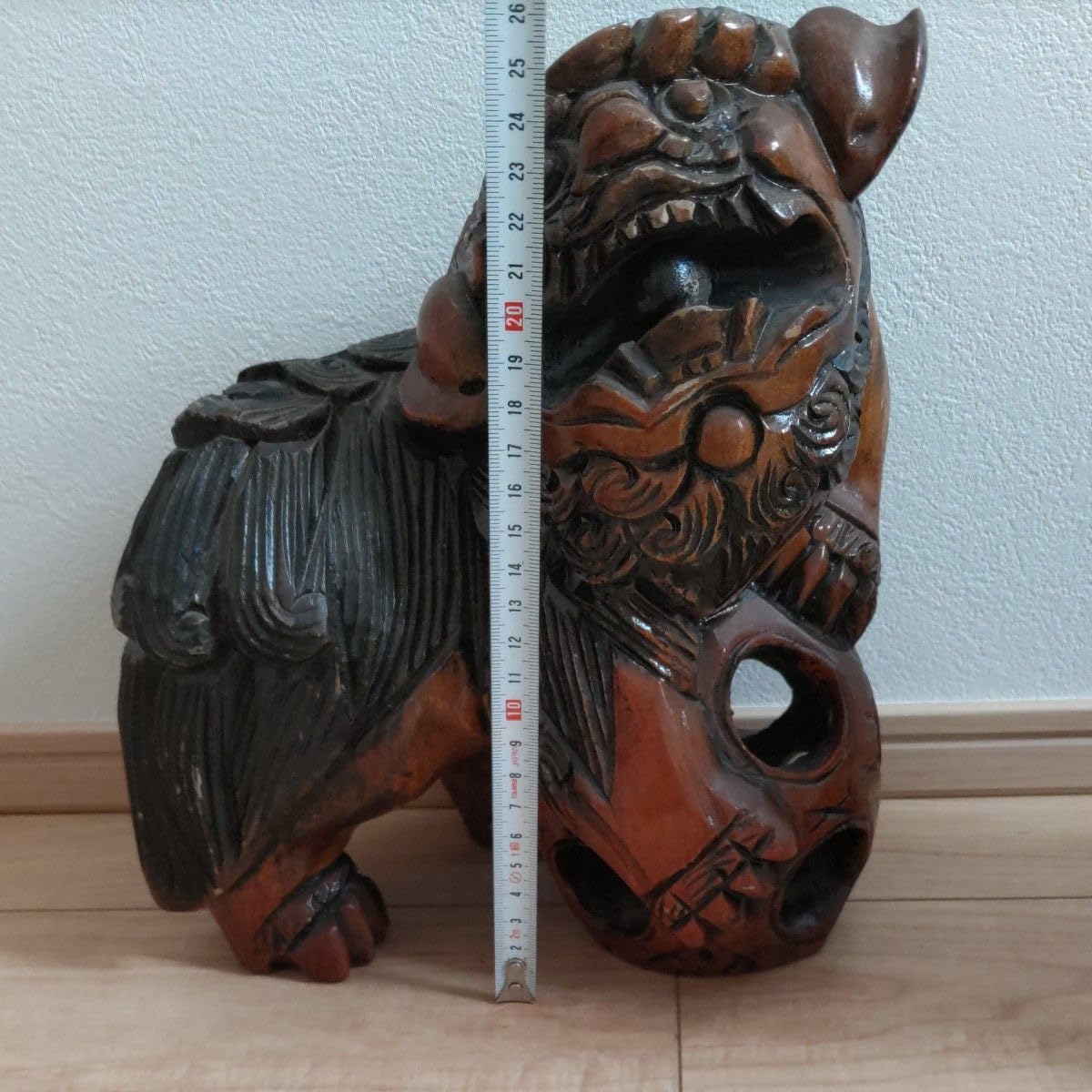 Amazon.co.jp: 狛犬 木彫り 置物 縁起物 魔除け シーサー レトロ
