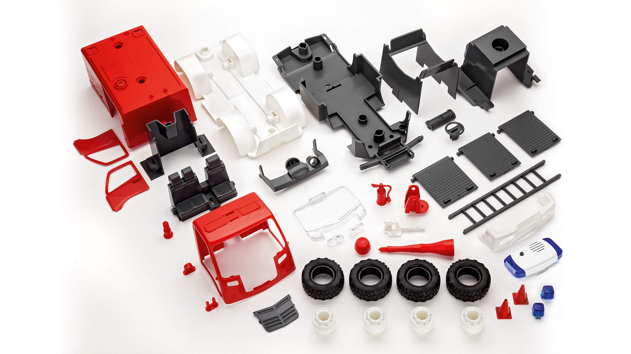 Revell Junior Kit - 00852 - Playset Caserne de Pompier à Construire avec Camion de Pompier
