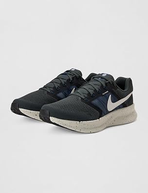 Nike Men's Run Swift 3 Road Running ShoesSneaker