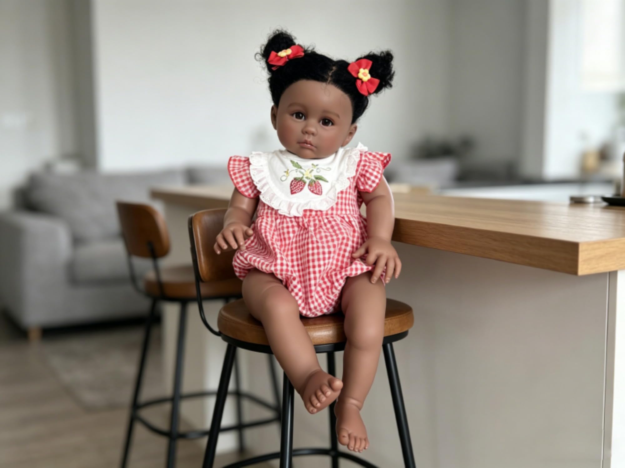 Lonian Real Lifelike Reborn Baby Girl Doll 24 Zoll dunkle Haut offene Augen weiche Baumwolle Körper handgefertigt Kleinkind Puppe für Kinder Spielen Sammlung