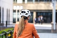 ABUS Aduro 3.0 Kerékpáros Sisak - Sportos City Helm Férfiaknak és Nőknek, Fehér, L-es Méret 8