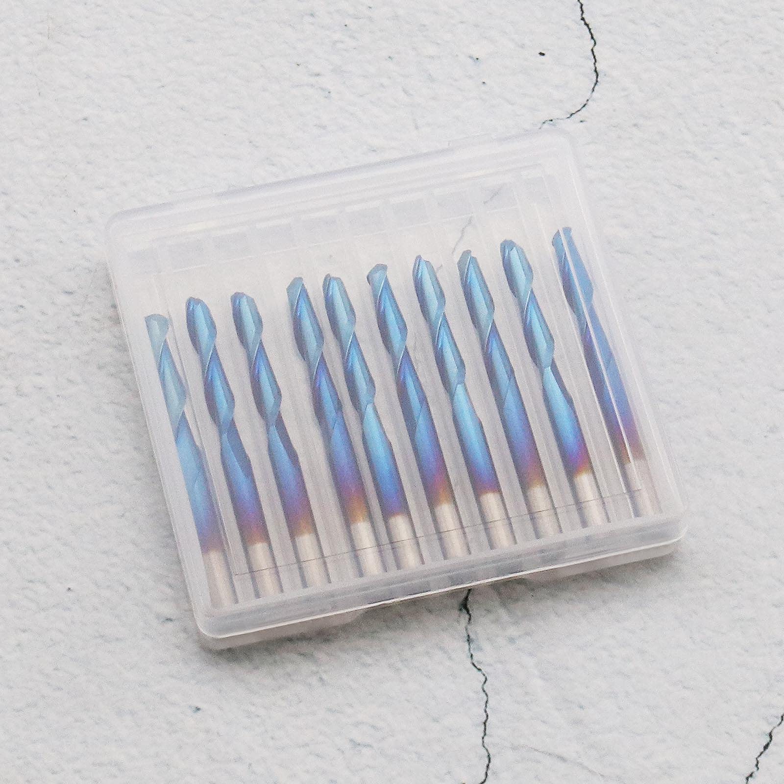 Lot de 10 fraises à bout sphérique CNC 3,175 mm Tige spirale Upcut Design en carbure de tungstène Nano Revêtement bleu avec boîte