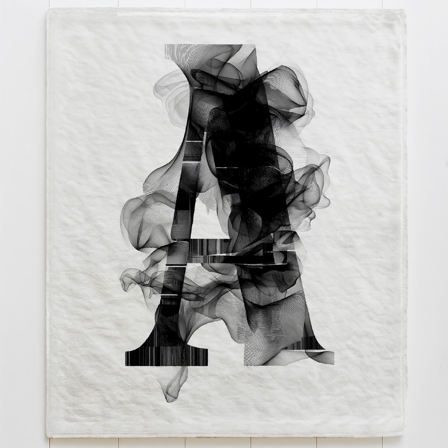 Genérico Manta Apta para Cama y Sofá Cálida y Confortable Ligera y Envolvente Calidez con Estilo Moderno 150 x 200 cm Artístico con Estilo Letras Negro