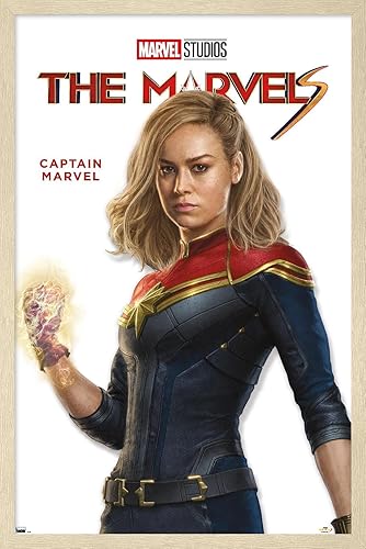 Miniatura 7 de Trends International Marvel The Marvels - Póster de pared de la serie Captain Marvel Feature Series, 22.37 x 34.00 pulgadas, versión enmarcada