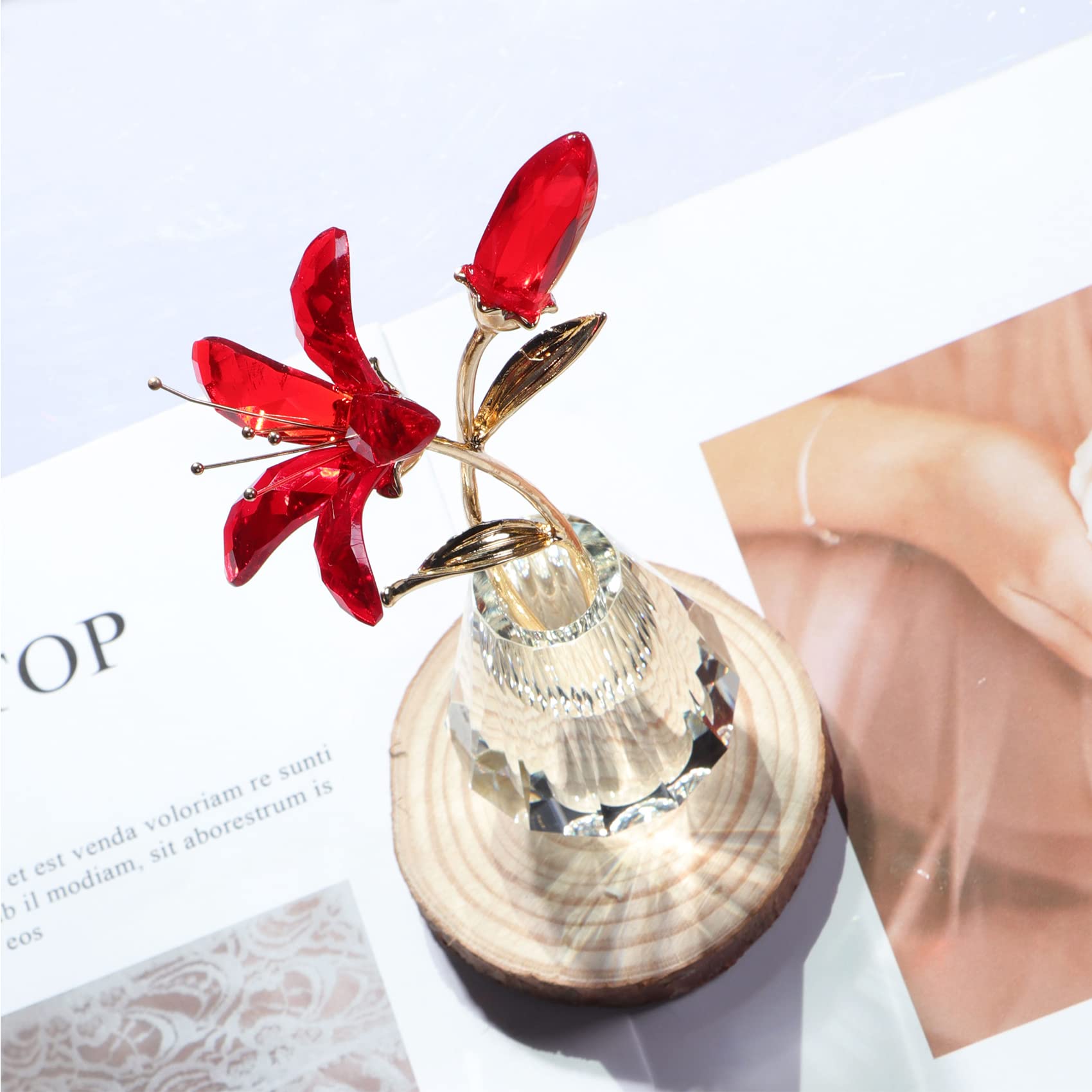 Figura de cristal con diseño de lirio (rojo)