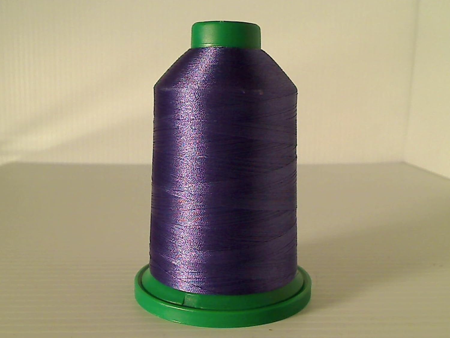 Isacord Embroidery Thread 5000m (3030-3274) (3211)