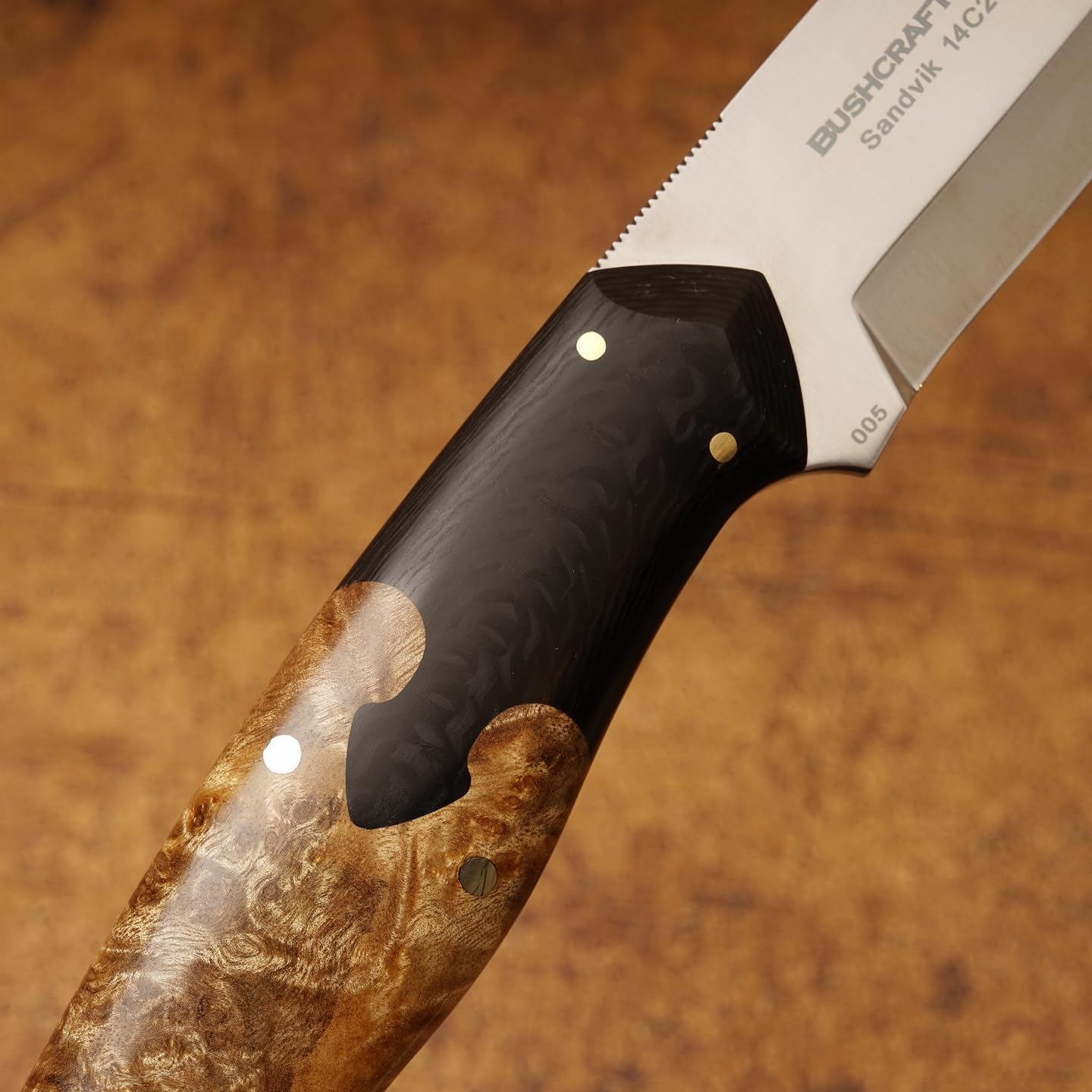 hand forged outdoor camping hunting knife with leather sheath and flint, Sandvik 14C28N steel blade, ergonomic white shadow wood handle