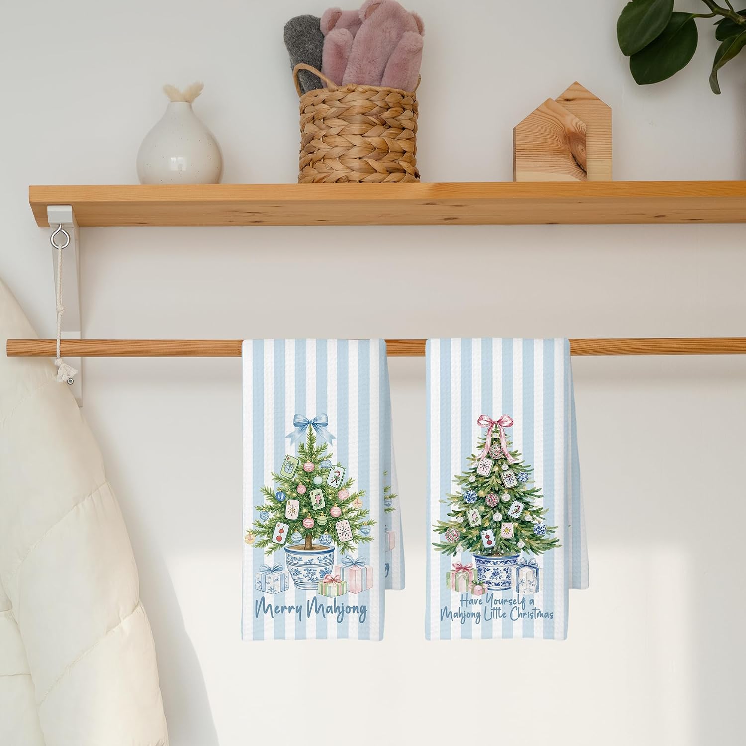 Chinoiserie Christmas Mahjong Tree Kitchen Towels,16x24 Set of 2