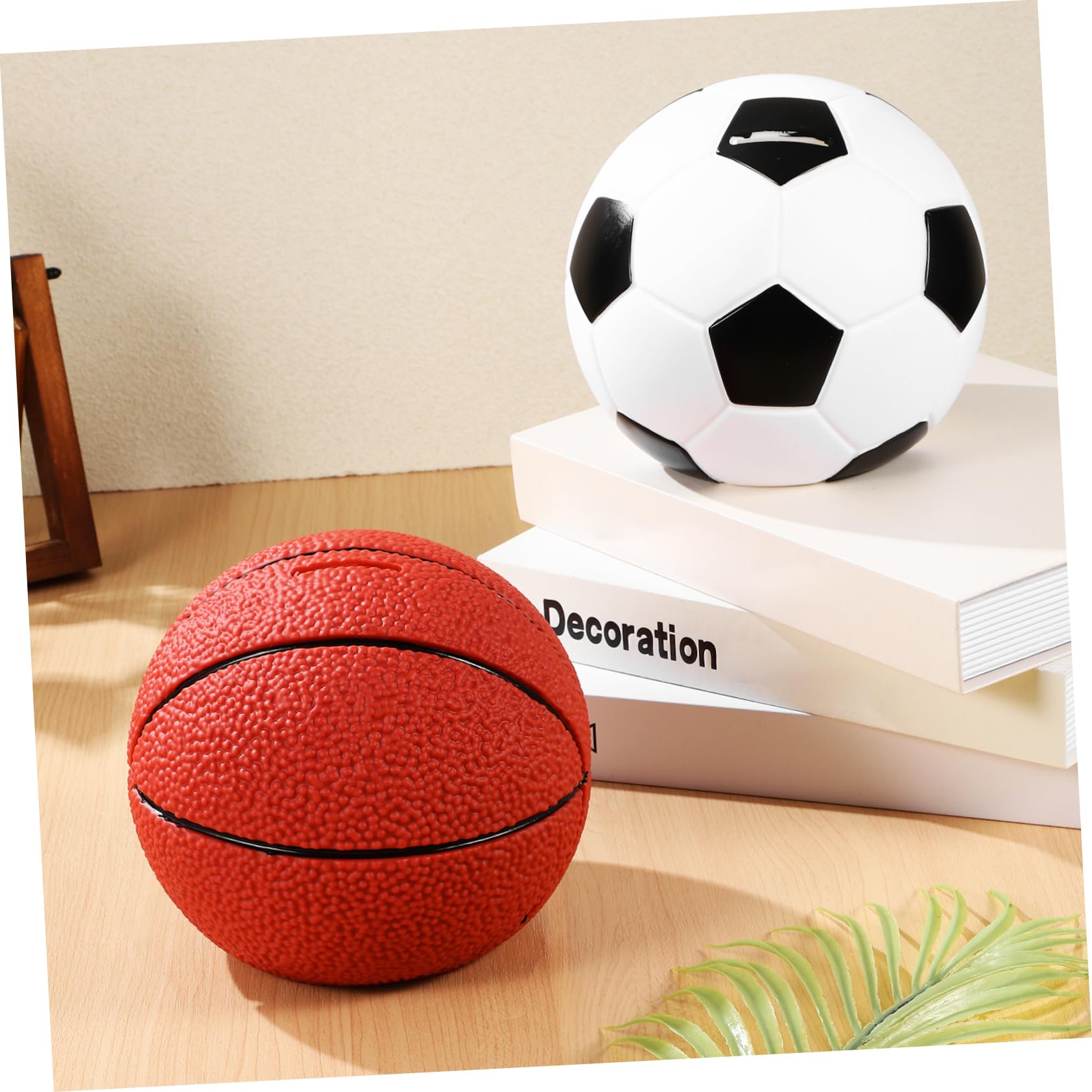 VICASKY Salvadanaio per Bambini Set da 2 a Forma di Palla da Basket e Calcio in Vinile, Decorazione Casa Portatile, Regalo Creativo per Compleanno Ragazzi e Ragazze