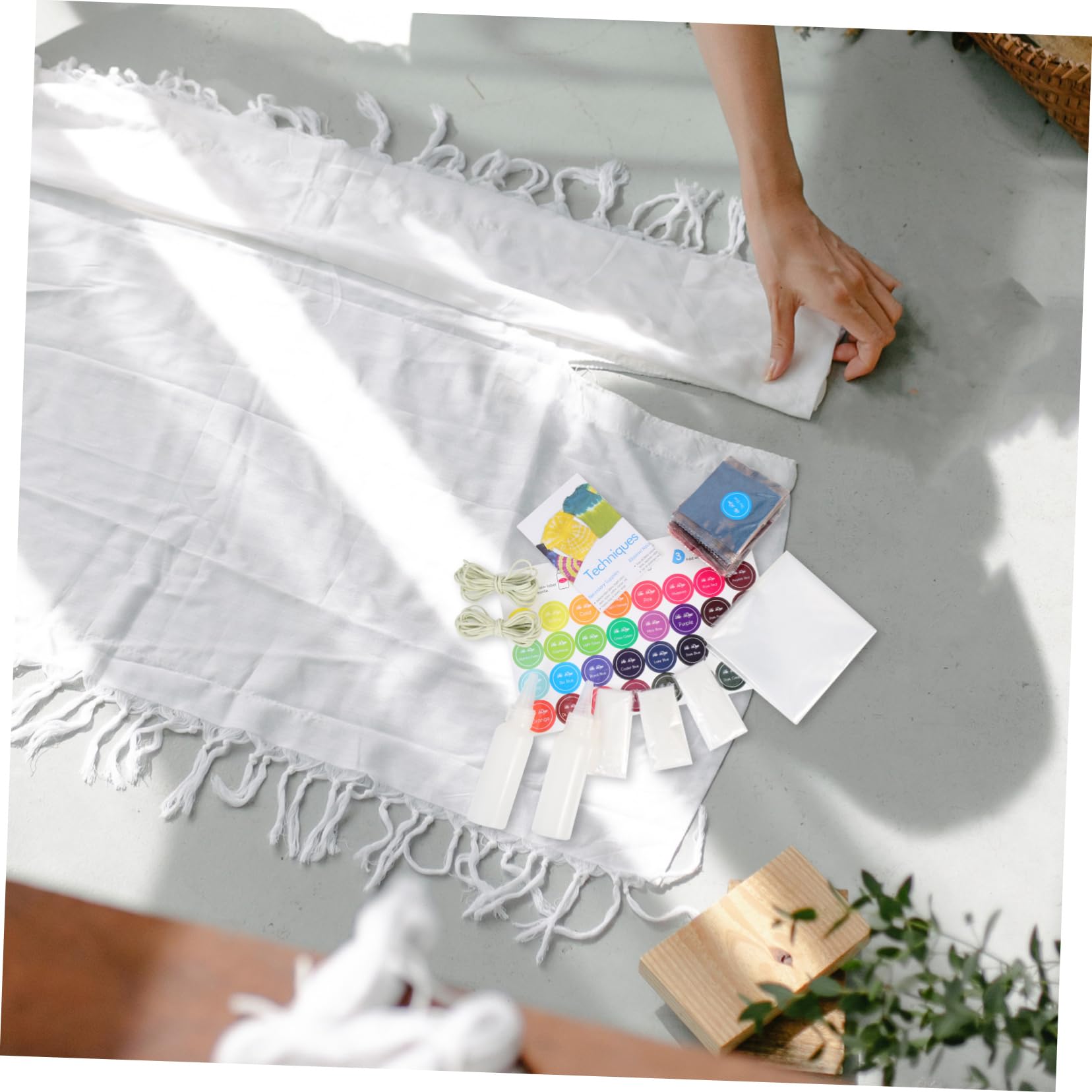 SEWACC Tie Dye Kit for Boys and Girls 24 Bright Colors Super Absorbent Powder Safe for All Ages