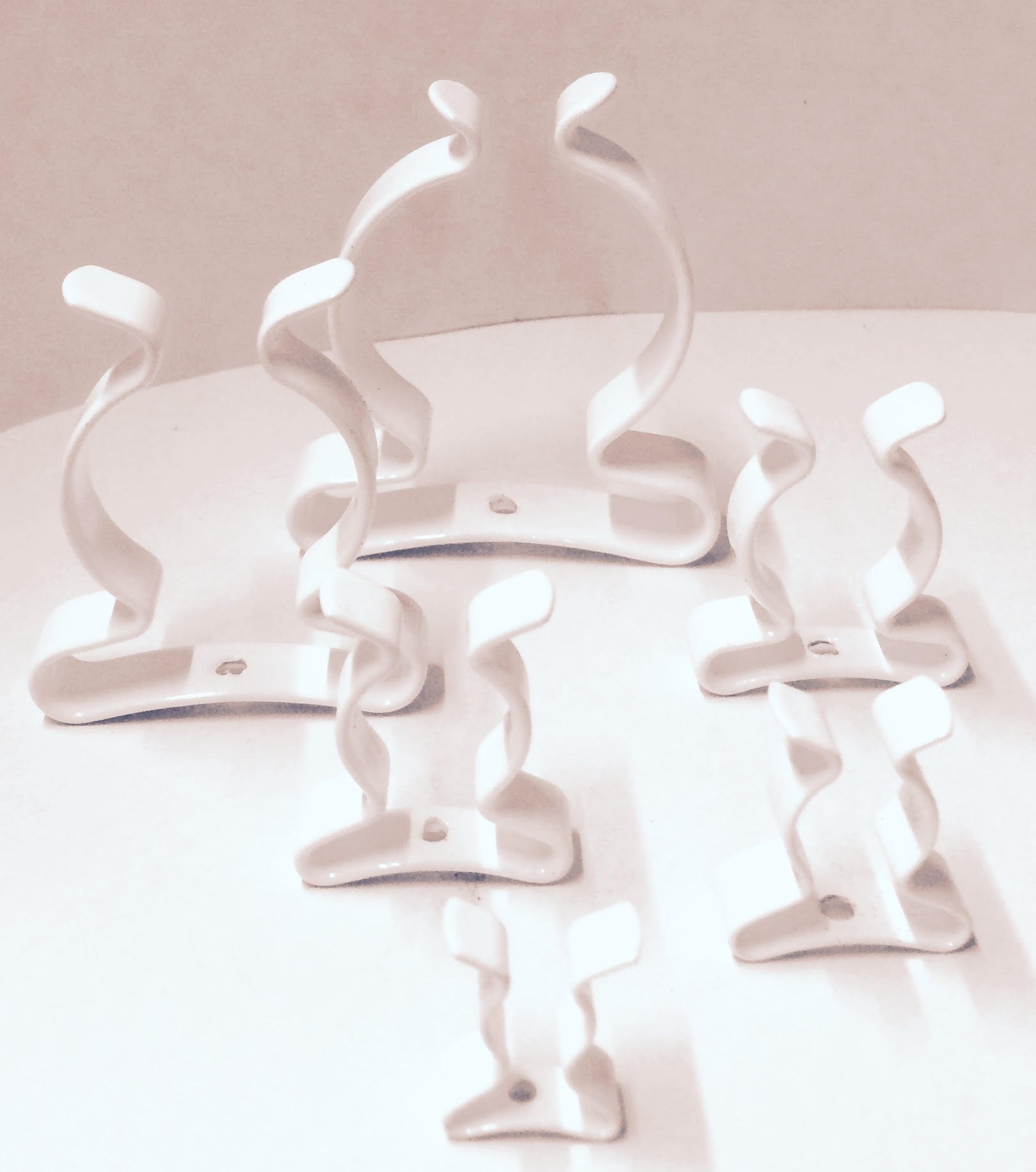 Terry Tool Clip to Grip 25mm (1") UK Made (Pack of 10) CoatedClipCo (White Plastic Coated)