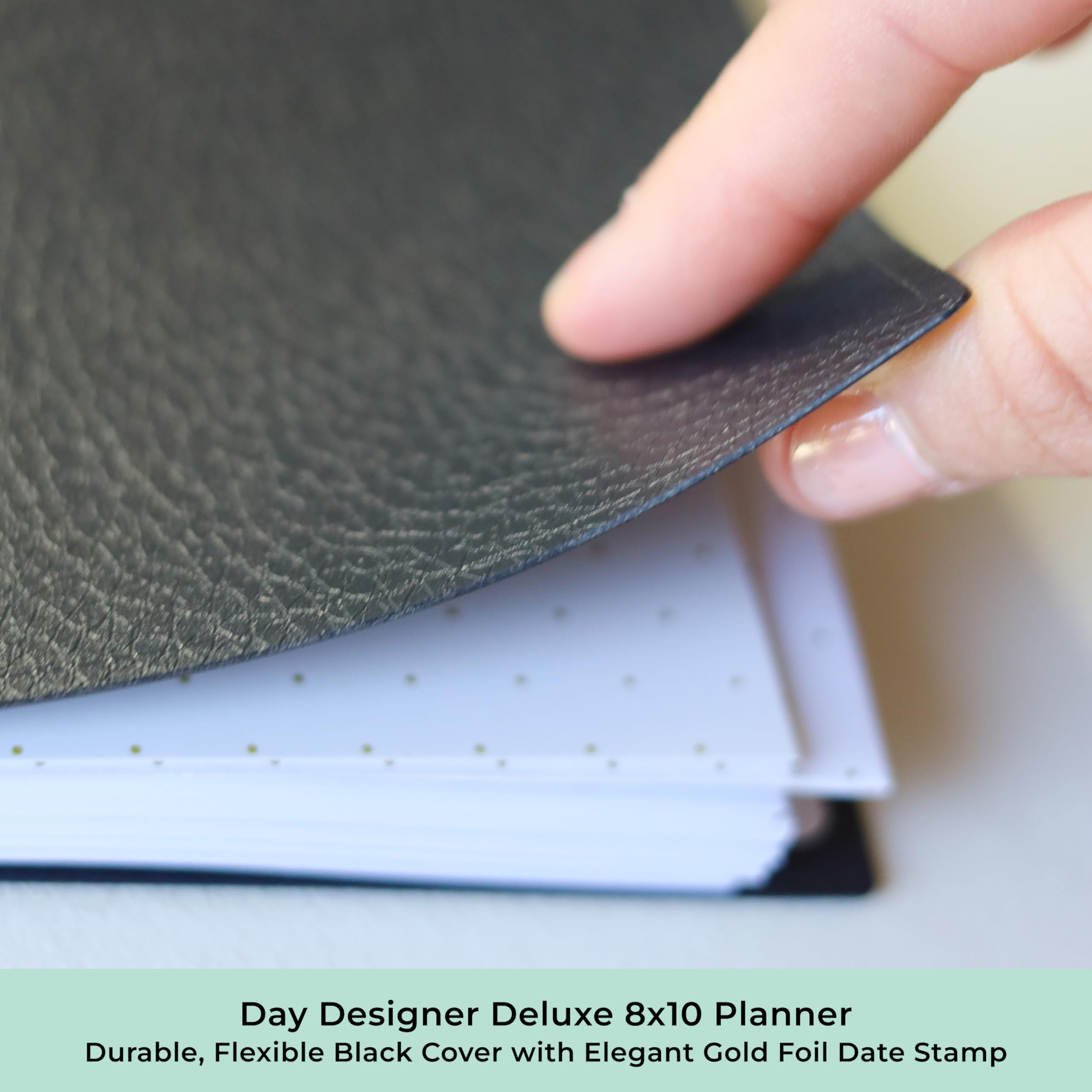 Blue Sky Day Designer Deluxe 2025-2026 Wochen- und Monatsplaner für das akademische Jahr, Juli 2025 - Juni 2026, 20,3 x 25,4 cm, Kunstledereinband, Spiralbindung, Schwarz