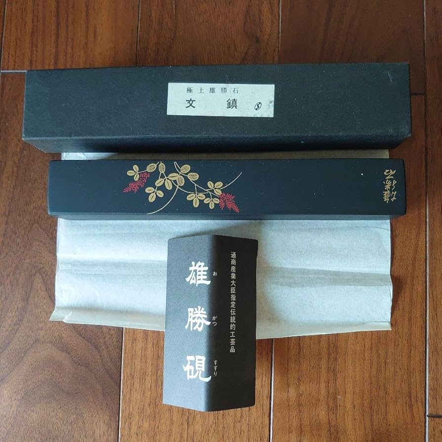 (未使用)青銅製文鎮 勝負 治彦 作 文鎮 ペントレイ セット Red lacing Ohzane O-Yoroi Samurai Armor 赤糸威本大札大鎧