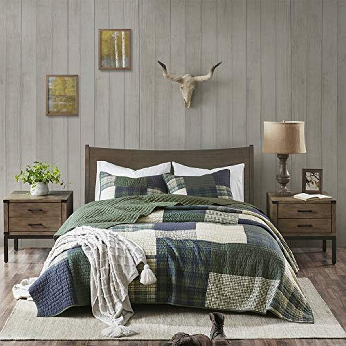Woolrich Mill Creek Reversible Quilt Set - Cottage Styling Reversed to Solid Color, All Season Lightweight Coverlet, Cozy Bedding Layer, Matching Shams, Oversized Full/Queen, Plaid Green 3 Piece Mill Creek Green Oversized Full/Queen