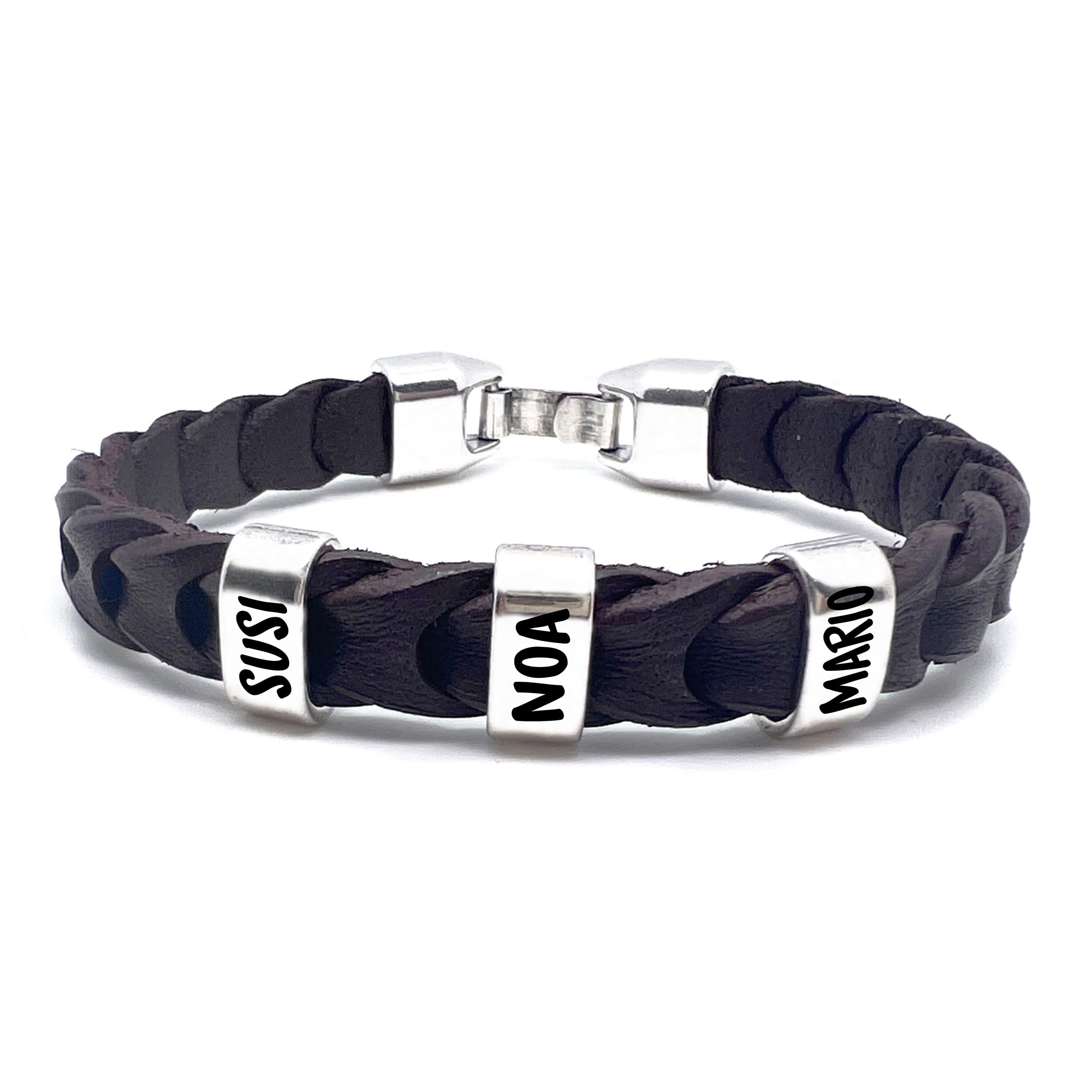 RINCON DEL ARTESANO HECHO A MANO MALAGA Rincón del Artesano Hecho a Mano Málaga. Pulsera Hombre con Nombres Personalizada en Zamak Baño Plata Y Cuero Español. Regalo Dia del Padre. Pulseras Personalizadas. (Trenzado Plano Marrón)