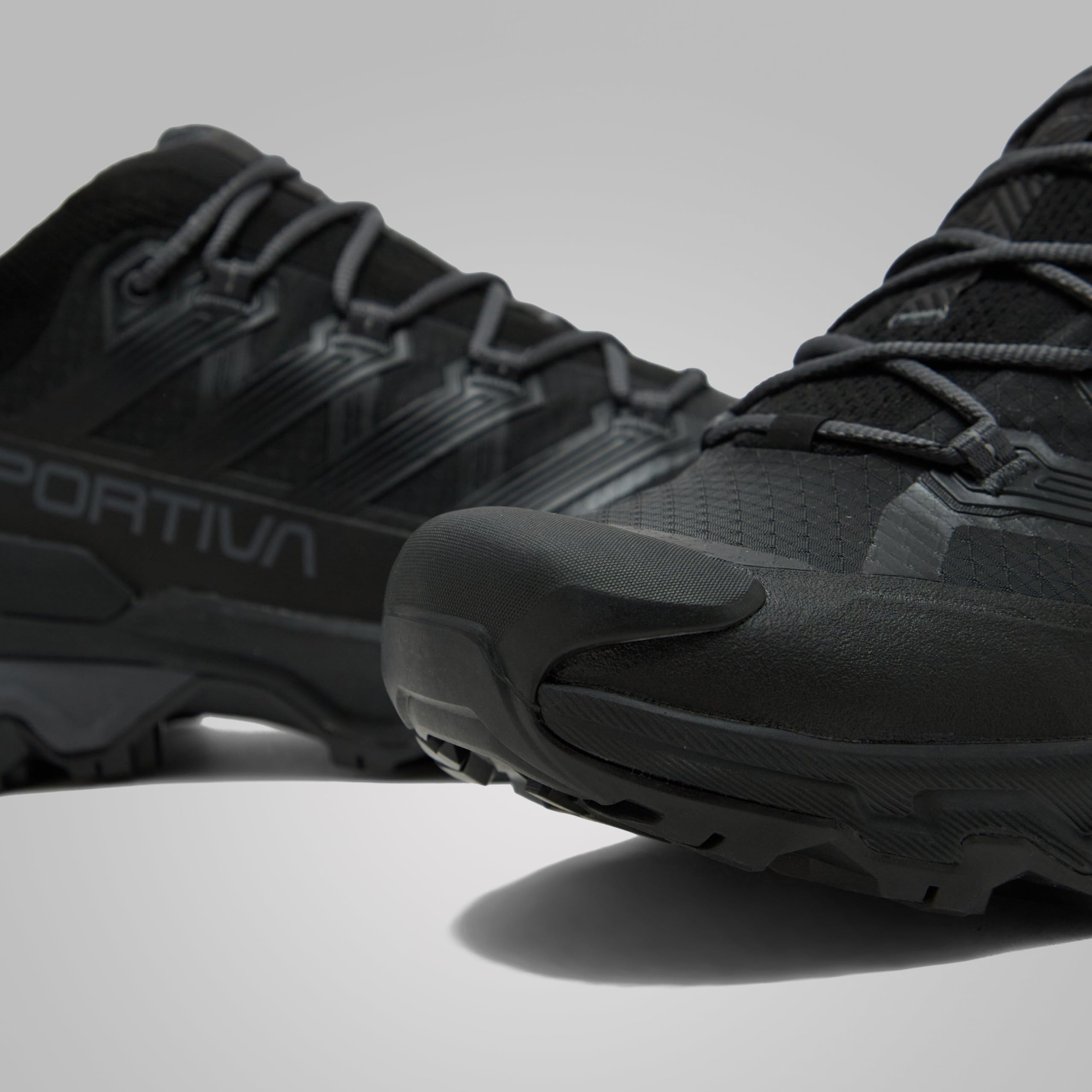 La Sportiva Ultra Raptor 3 buty trekkingowe dla mężczyzn, cholewka z siateczki ripstop, biała podeszwa zewnętrzna FriXion, system hamowania, podeszwa środkowa o podwójnej gęstości