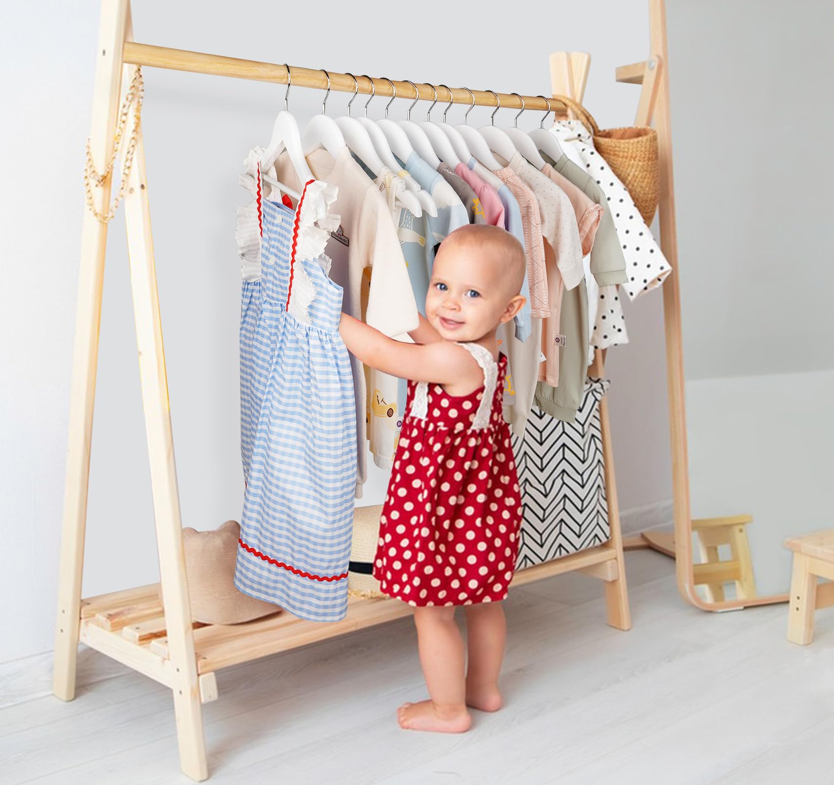 12 Cintres Bébés Et Jeunes Enfants, Bois Pinces Pantalons, 25cm