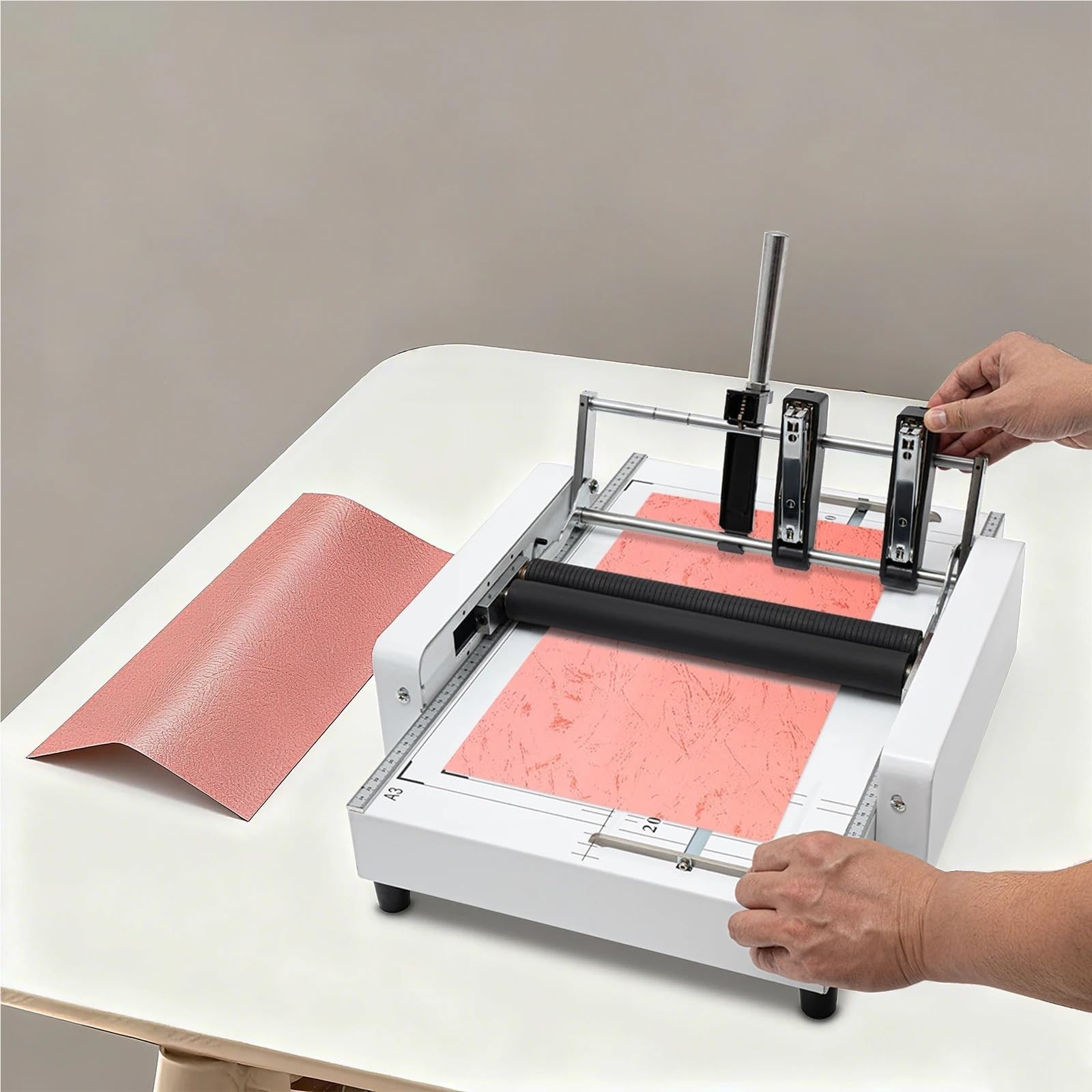Piegatrice for carta da 60 W, macchina for opuscoli A3, rilegatrice e piegatrice con pannello visibile 5,83 * 8,27 pollici-11,69 * 16,54 pollici Compatto ed efficiente