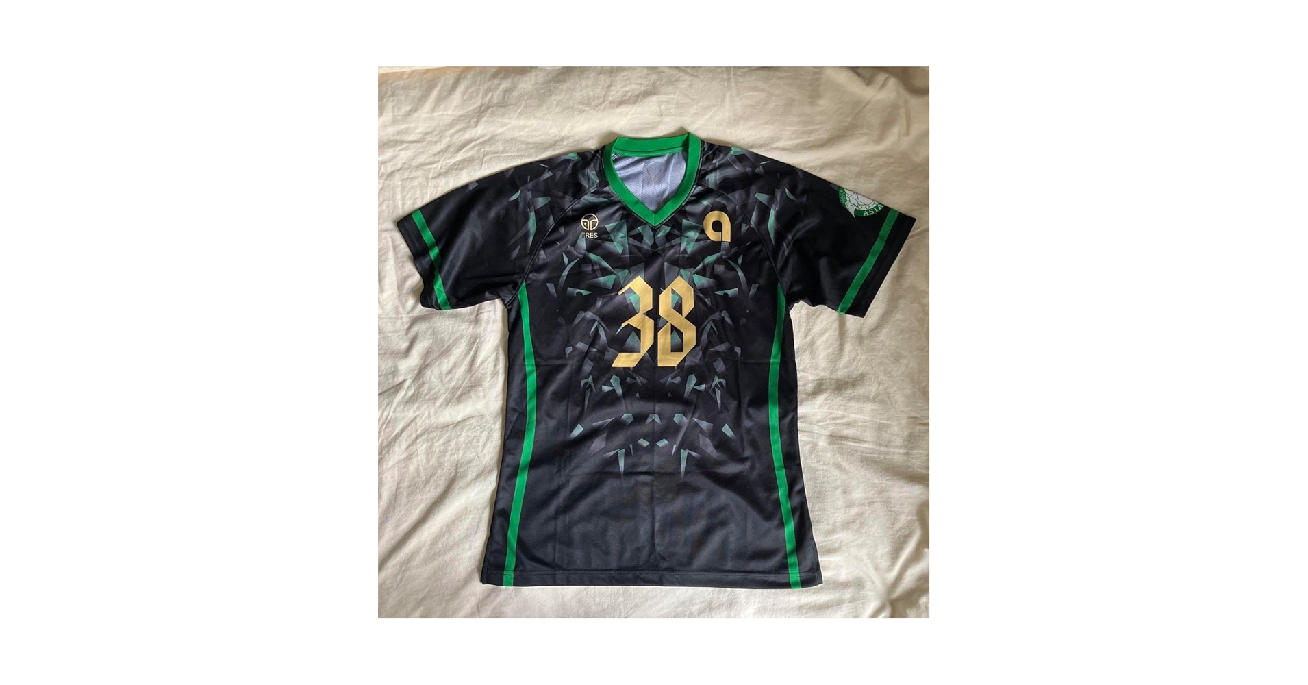 Amazon.co.jp: 亜細亜大学 男子バレー部 ユニフォーム 黒 XO