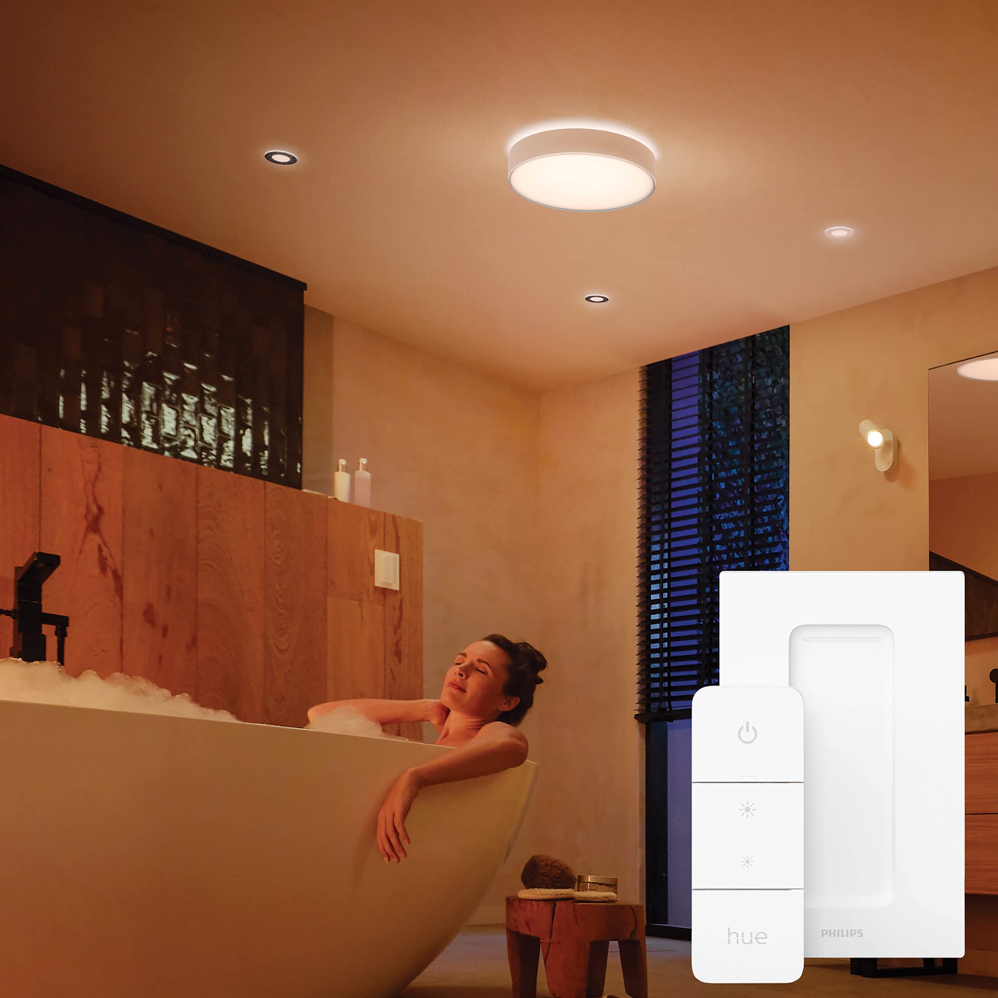 Philips Hue White Ambiance Devere Deckenleuchte M (2.450 lm) inkl. Dimmschalter, dimmbare Deckenlampe für das Hue Lichtsystem mit allen Weißtönen, smarte Lichtsteuerung über Sprache und App, weiß