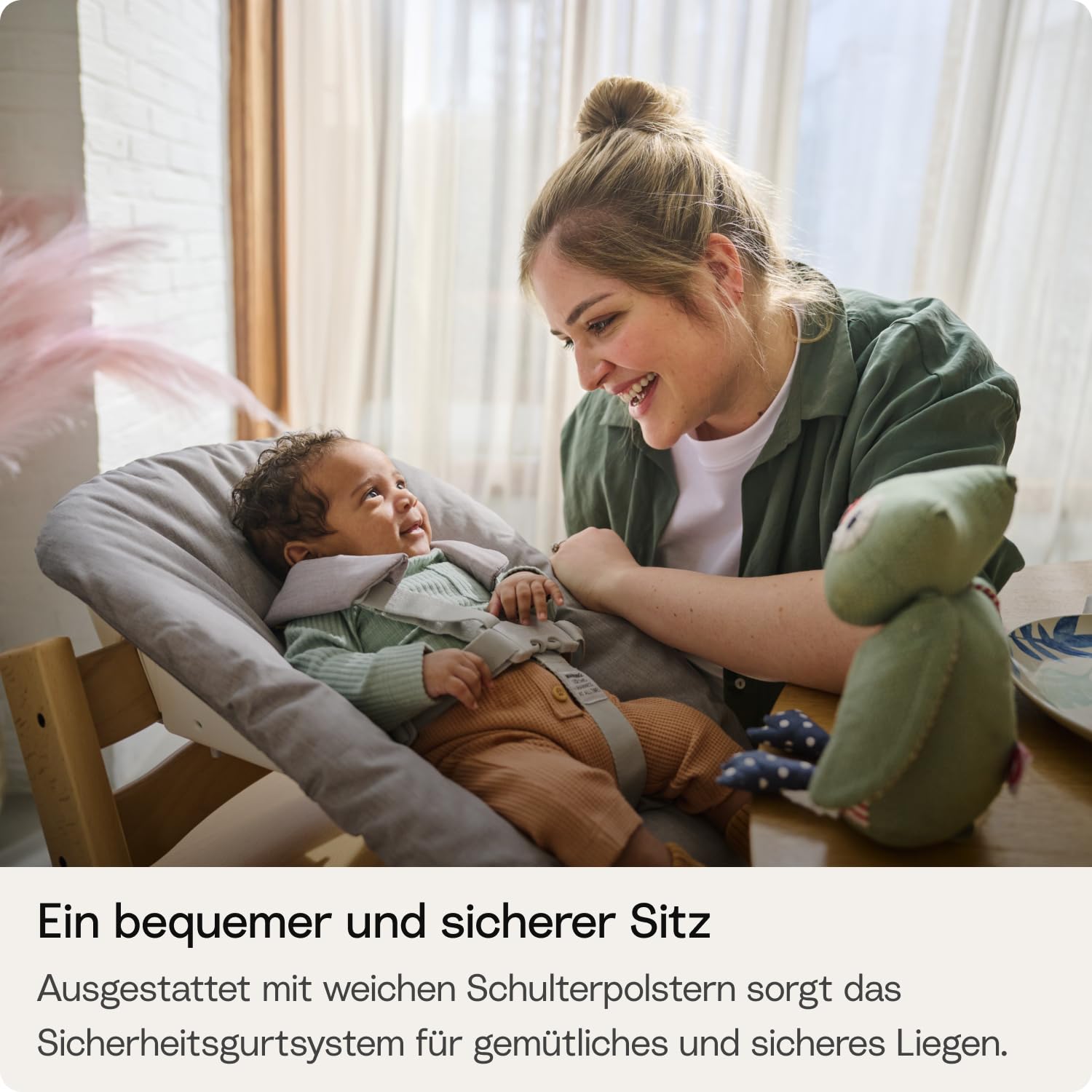Stokke Tripp Trapp Hochstuhl, Glacier Green (inklusive Stuhl & Baby Set2) mit Newborn Set - Sicheres, verstellbares, ergonomisches Design