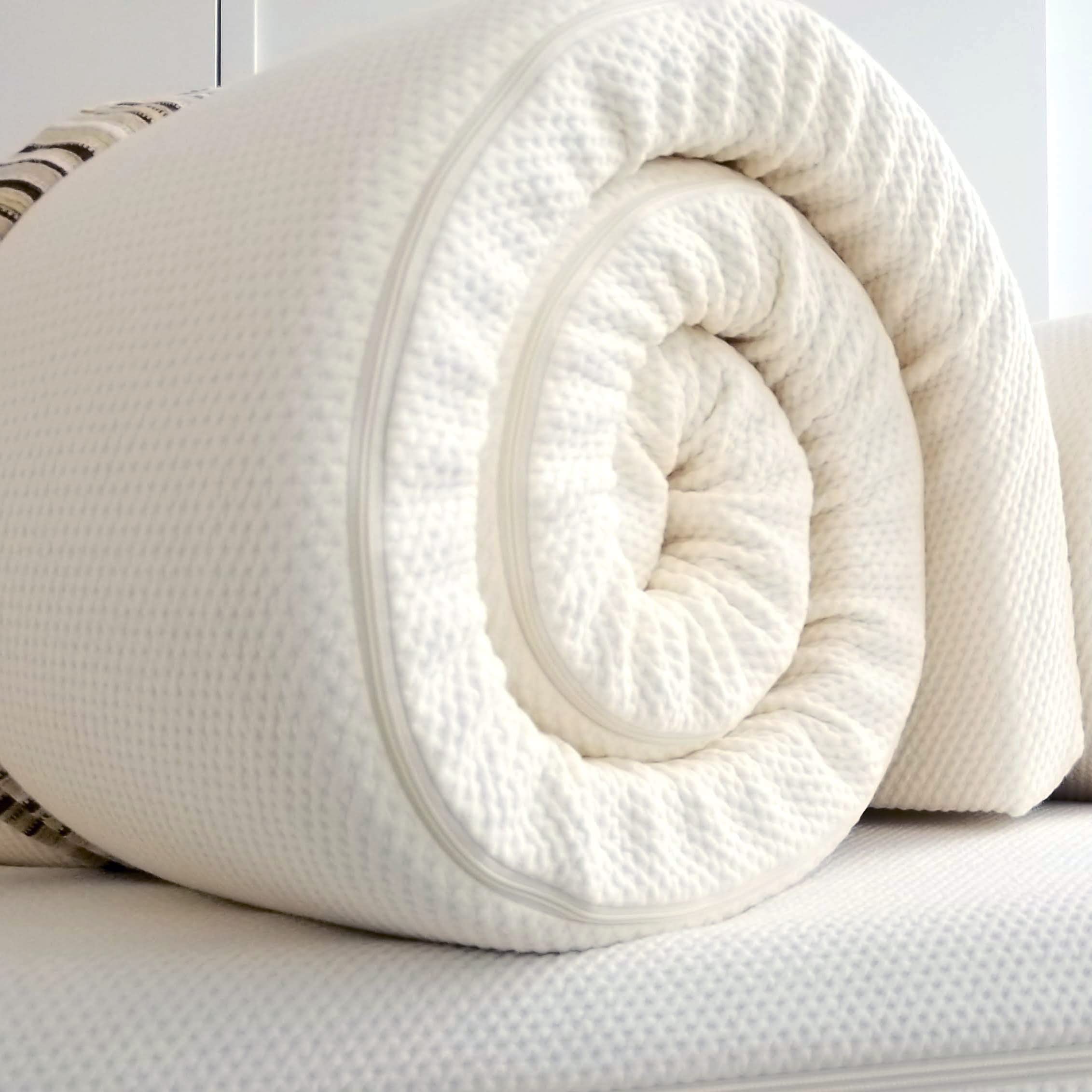 Essentia DormIQ Organic Foam Mattress Topper - King 2 Inch Better Than Memory Foam Natural Memory Foam with