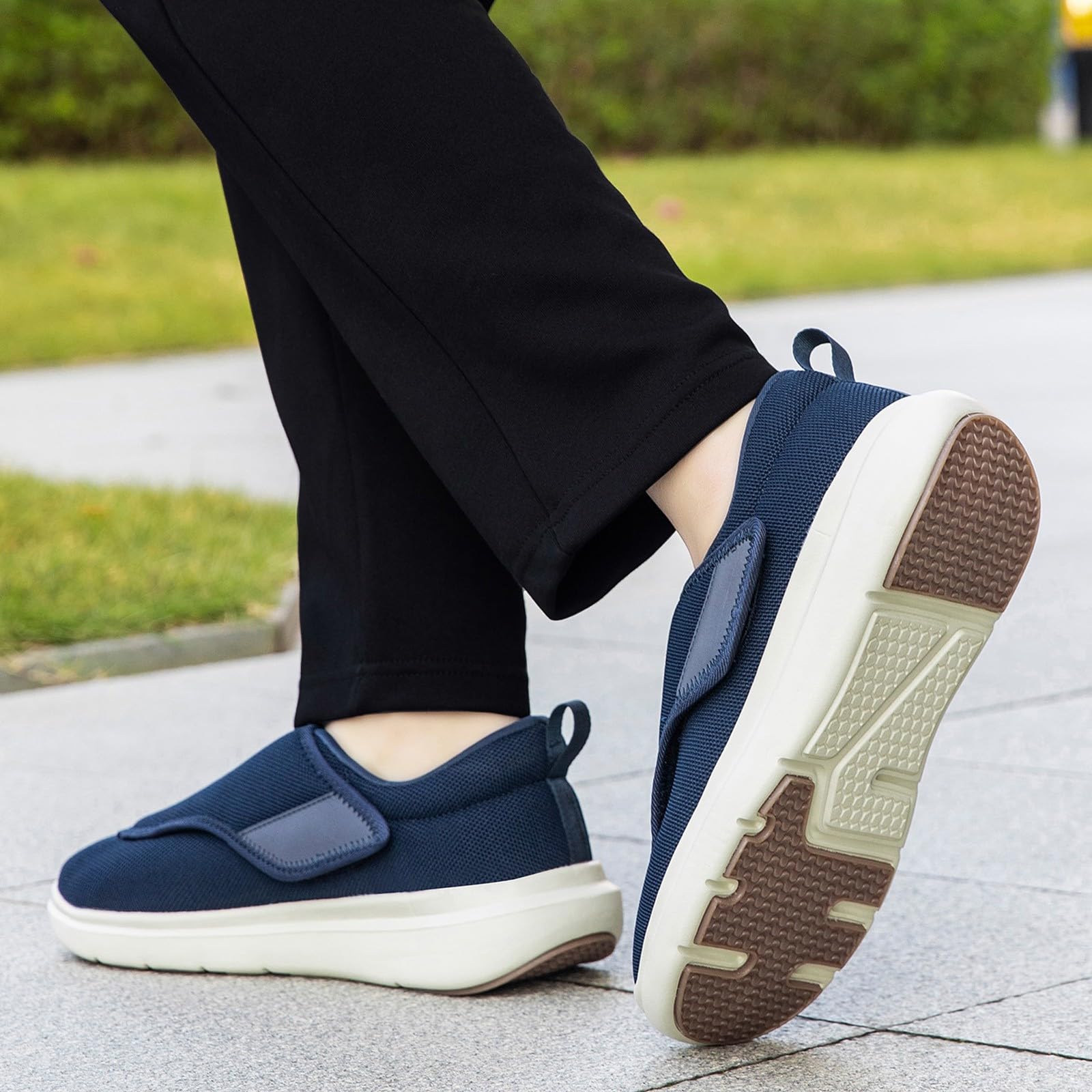 Extra Weit Hausschuhe Damen Herren Leichte mit Klettverschluss Walking Freizeit Orthopädische Verbandschuhe für Senioren Fußschwellung