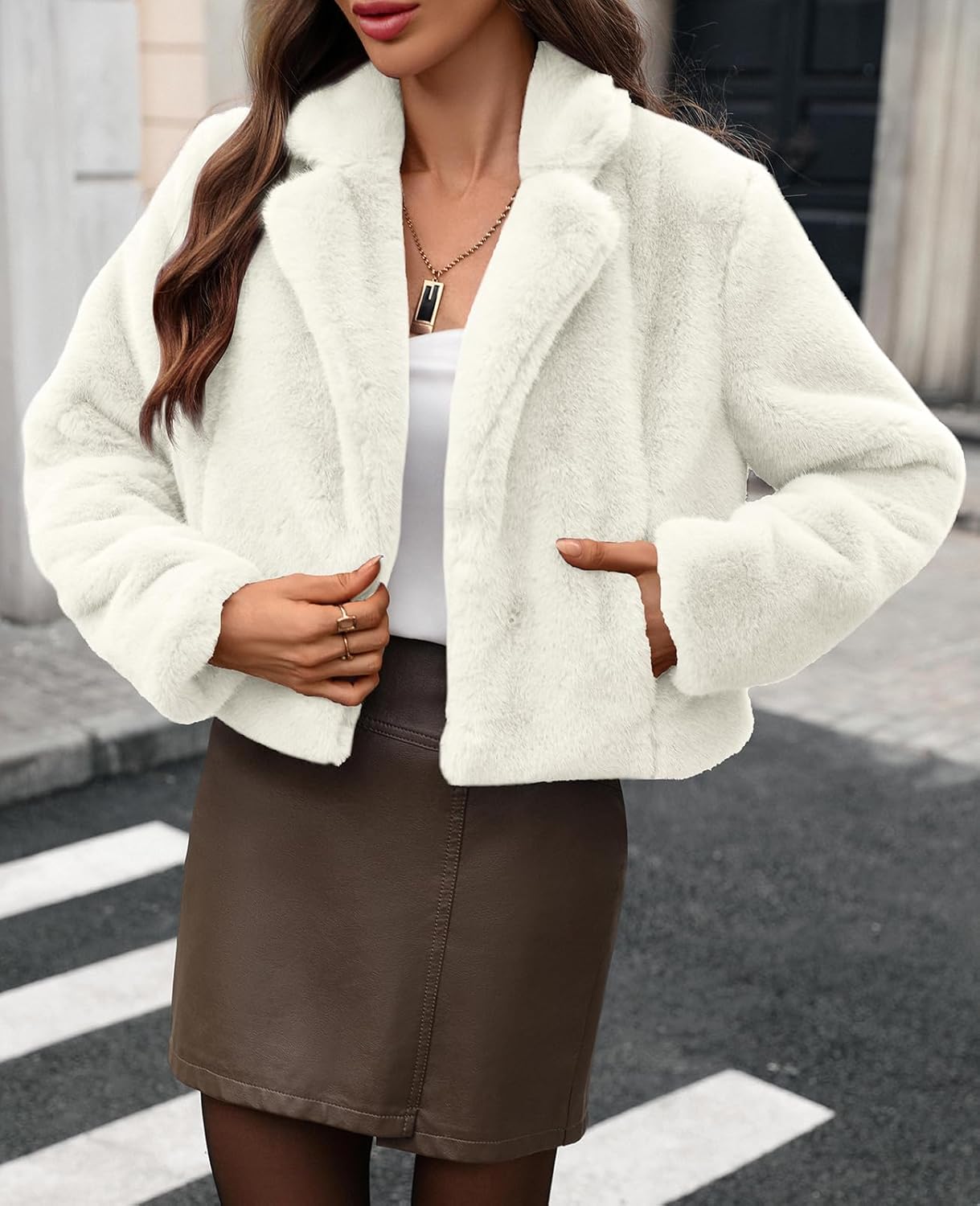 Women's Cropped Lapel Faux Fur Jacket Warm Long Sleeve Winter Fluffy Coat with Pockets - Image 2